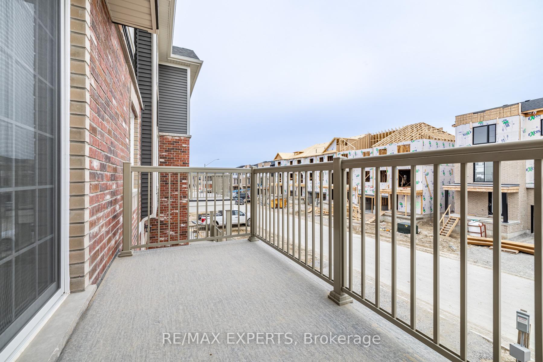 Photo 28 of 13 Silo Mews, Barrie, Rural Barrie Southeast — HOMEH