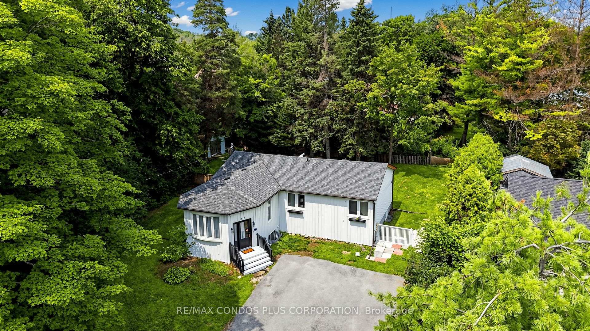 Front of 20 Southwood Crescent