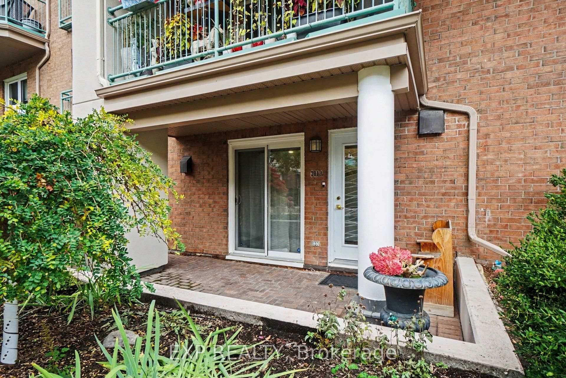 Photo 3 of Unit 201A, 62 Donald Street, Ottawa, Overbrook — HOMEH