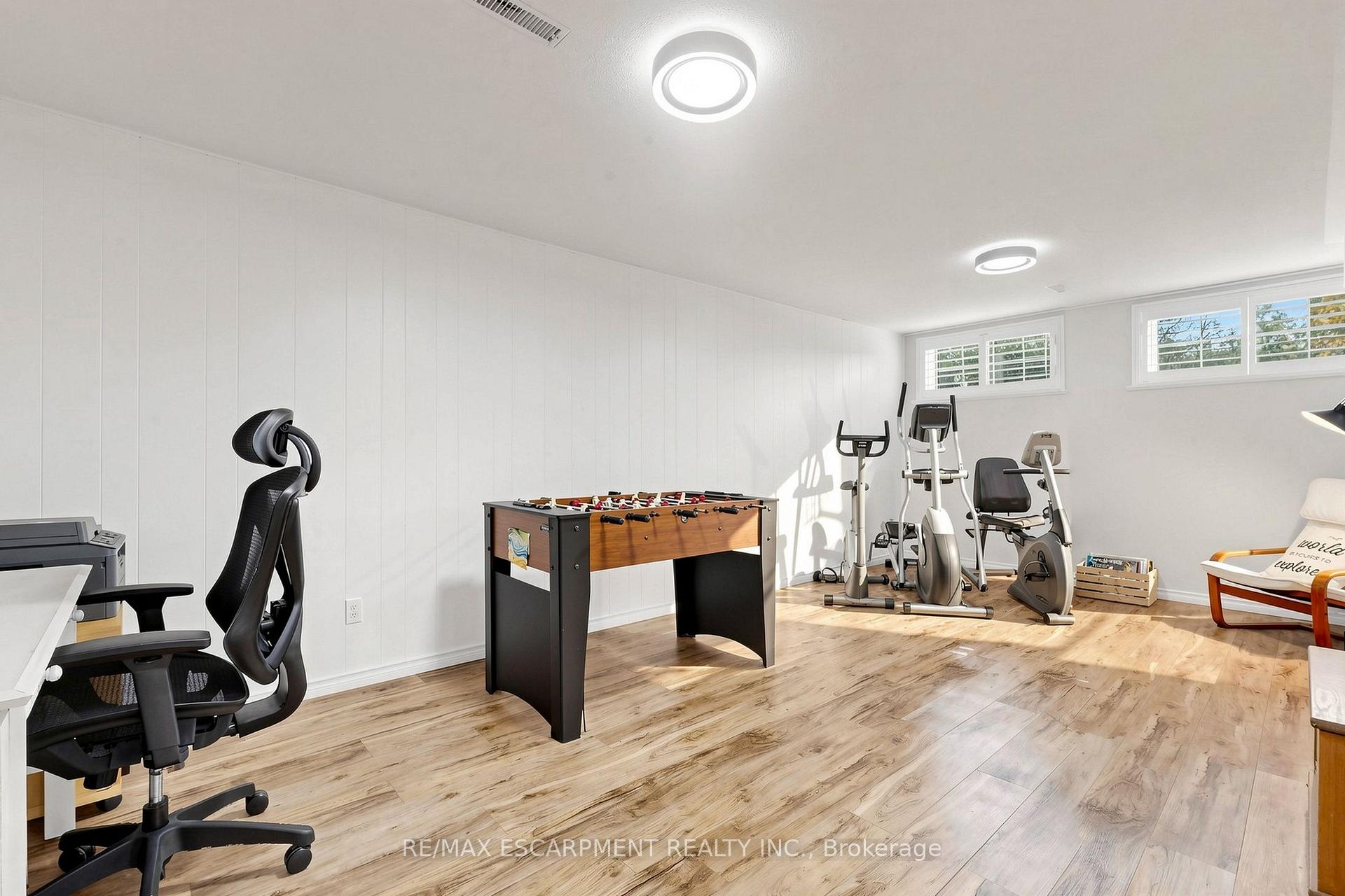 Photo 28 of 341 Lynnwood Drive, Oakville, Falgarwood — HOMEH