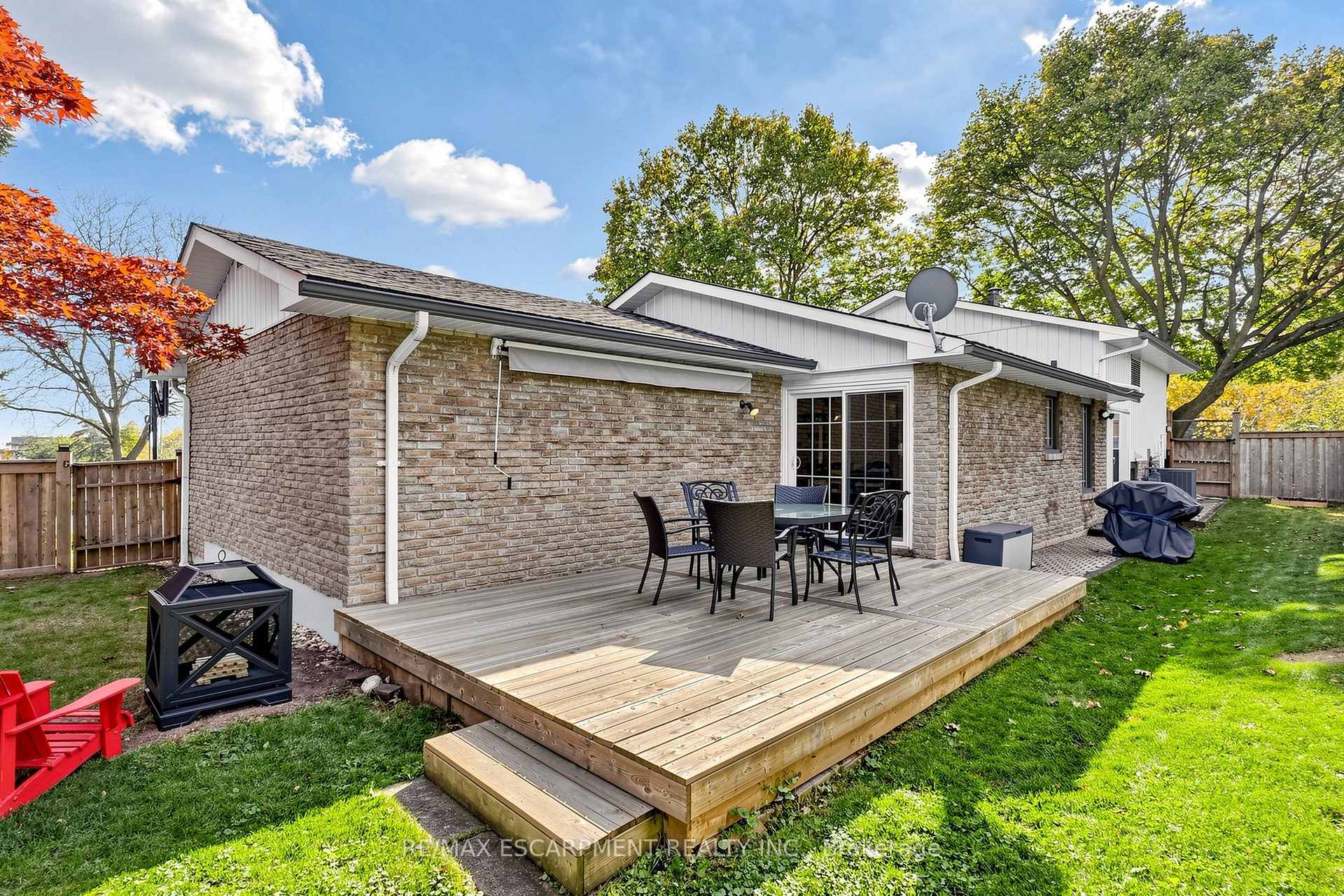 Photo 36 of 341 Lynnwood Drive, Oakville, Falgarwood — HOMEH