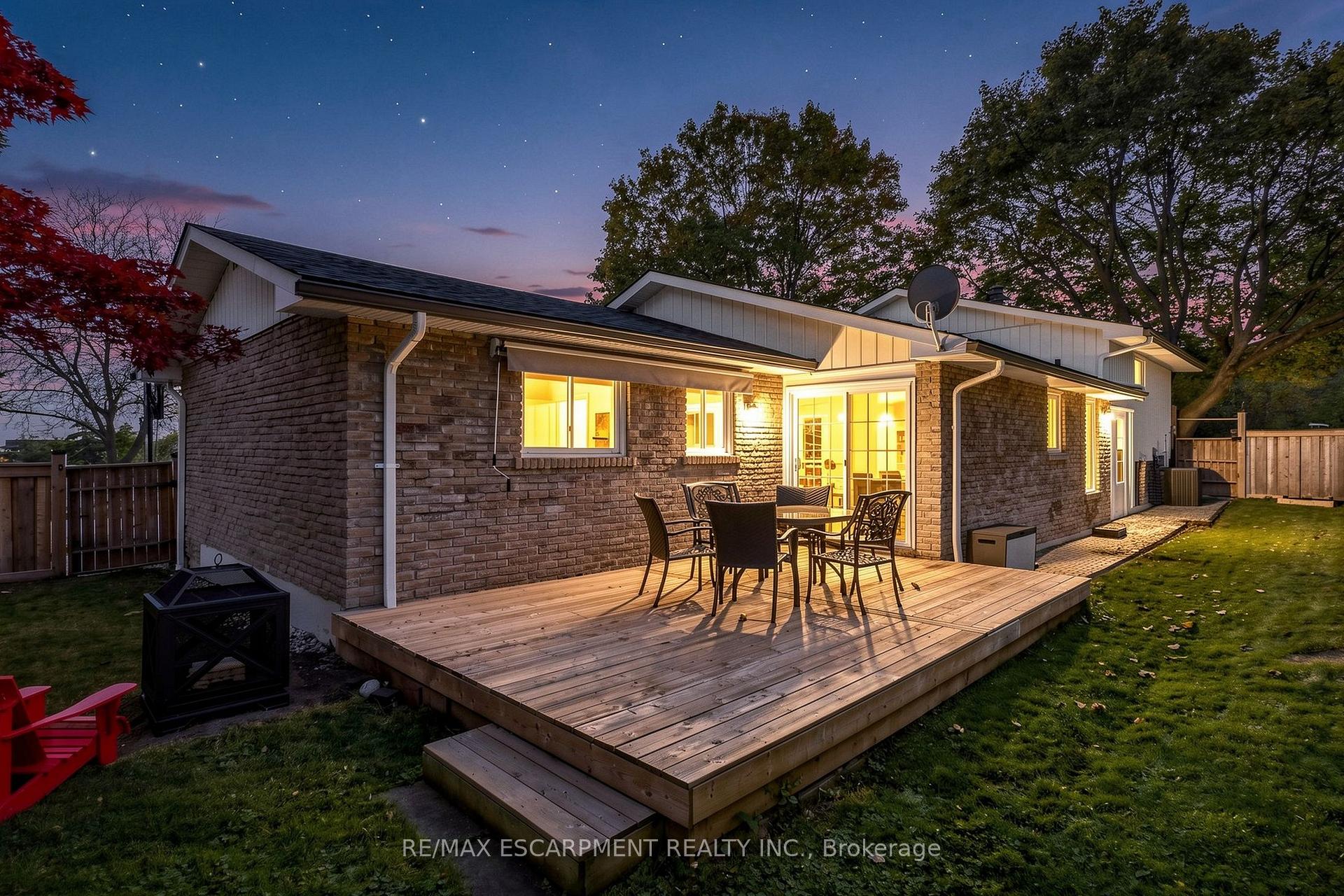 Photo 42 of 341 Lynnwood Drive, Oakville, Falgarwood — HOMEH