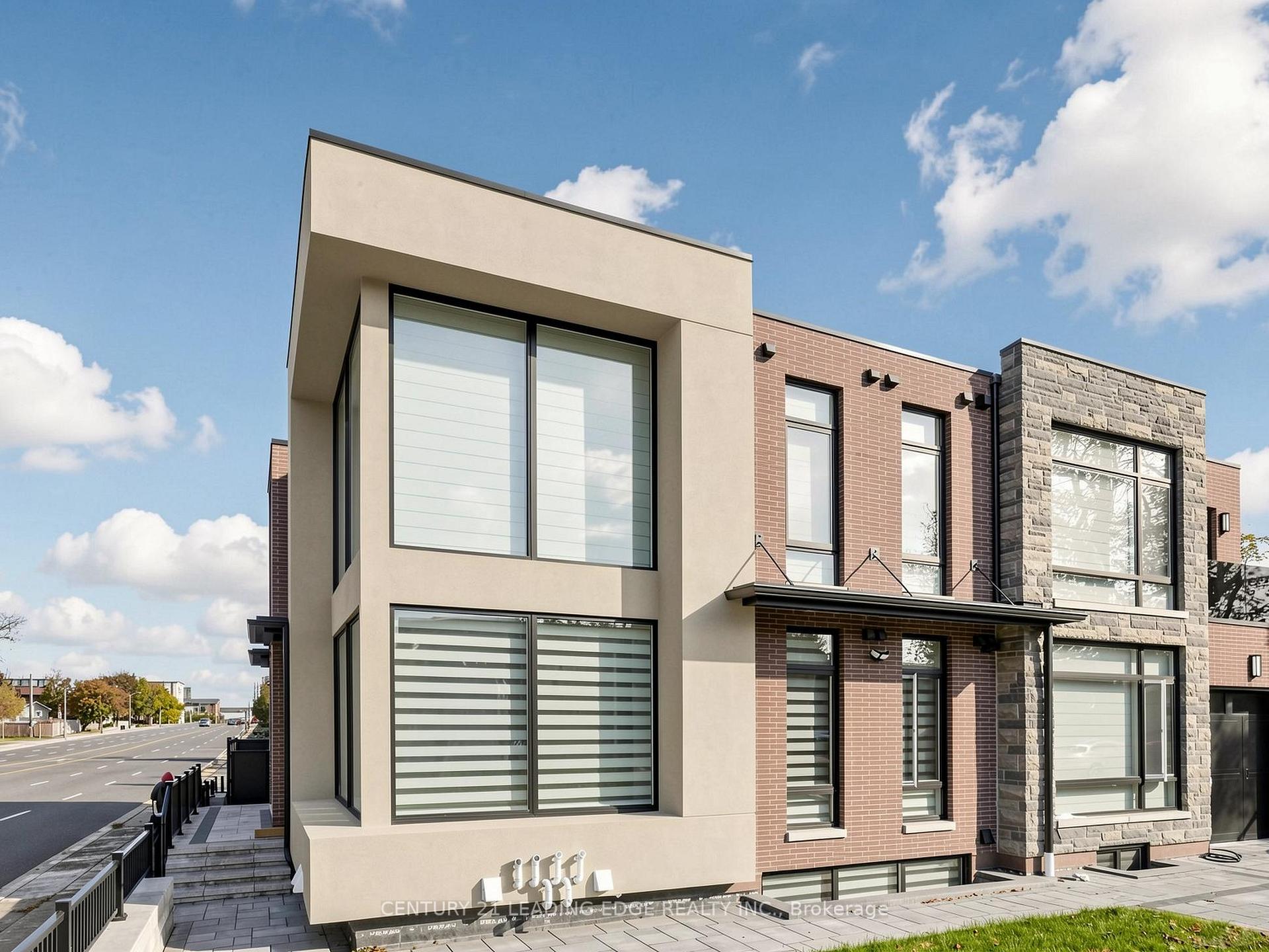 Photo 2 of Unit 5B, 170 Dixon Road, Etobicoke, Kingsview Village-The Westway — HOMEH