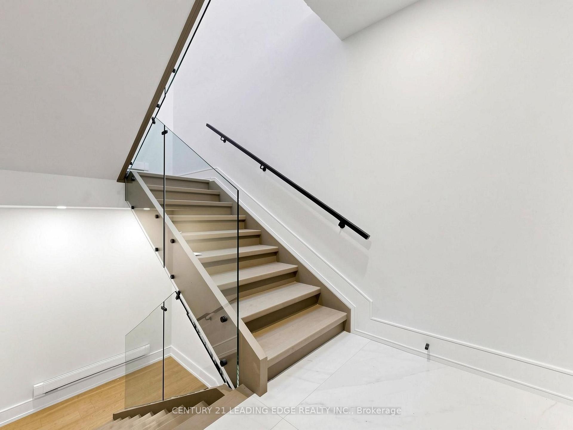 Photo 5 of Unit 5B, 170 Dixon Road, Etobicoke, Kingsview Village-The Westway — HOMEH