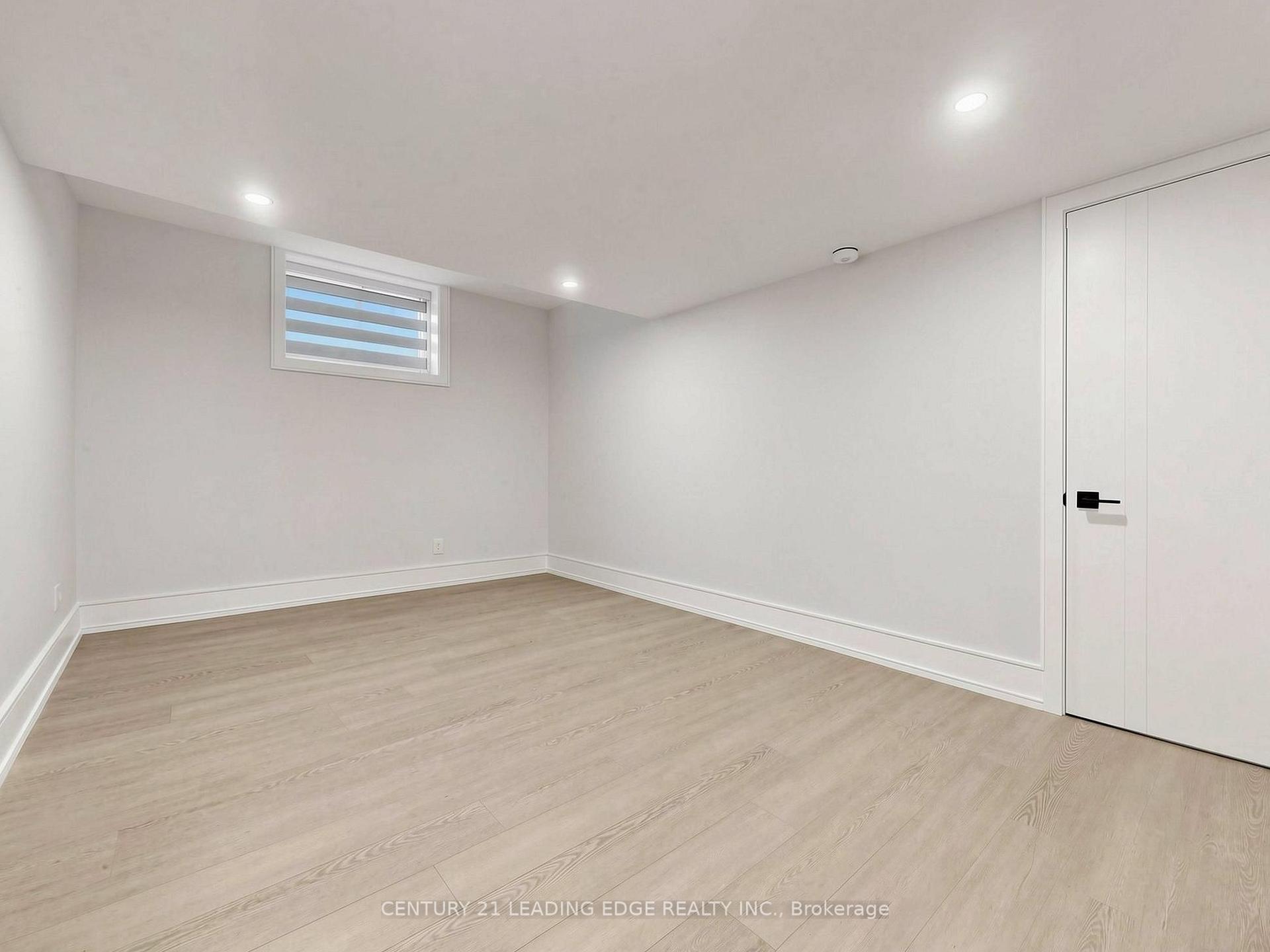 Photo 13 of Unit 5B, 170 Dixon Road, Etobicoke, Kingsview Village-The Westway — HOMEH