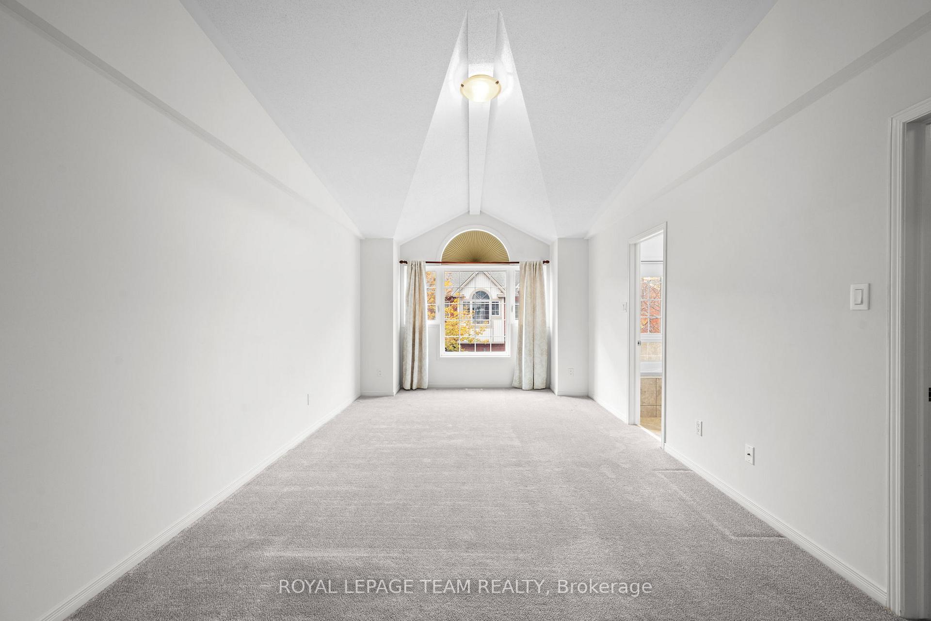 Photo 14 of 407 Meilleur Private, Ottawa, Vanier — HOMEH