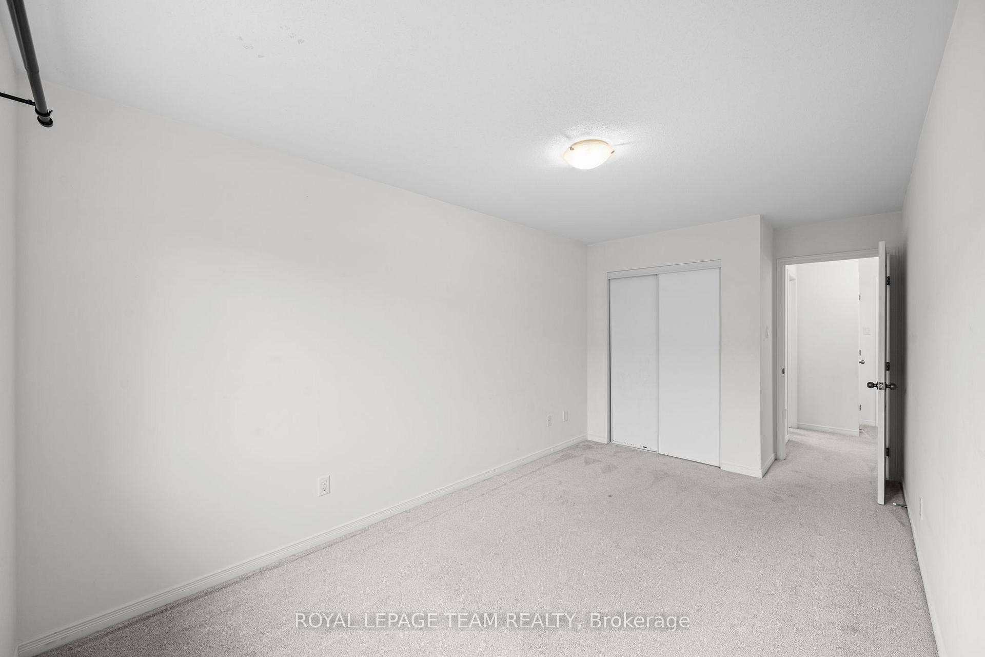 Photo 20 of 407 Meilleur Private, Ottawa, Vanier — HOMEH