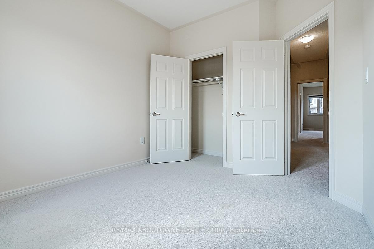 Photo 26 of 3175 Crystal Drive, Oakville, Glenorchy — HOMEH