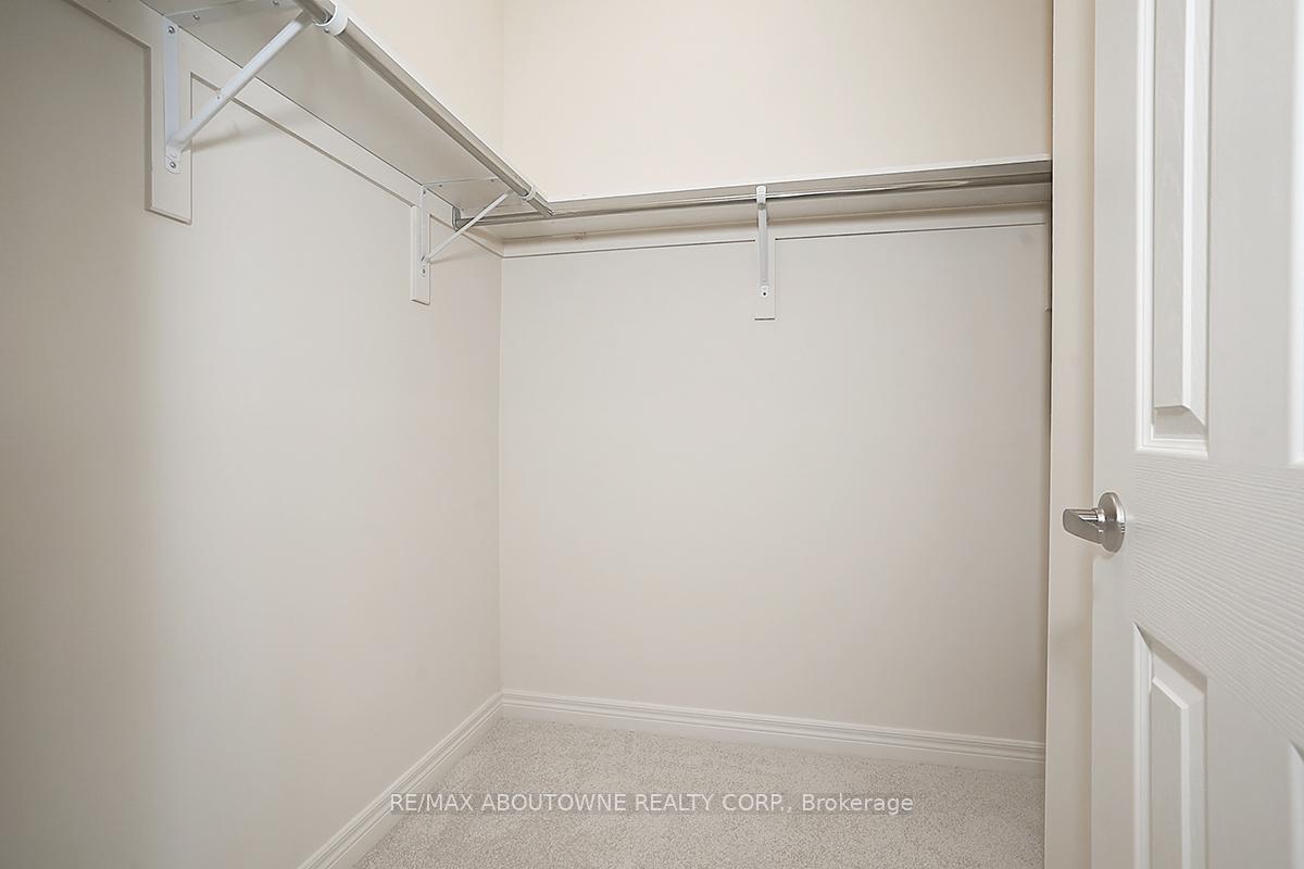 Photo 37 of 3175 Crystal Drive, Oakville, Glenorchy — HOMEH