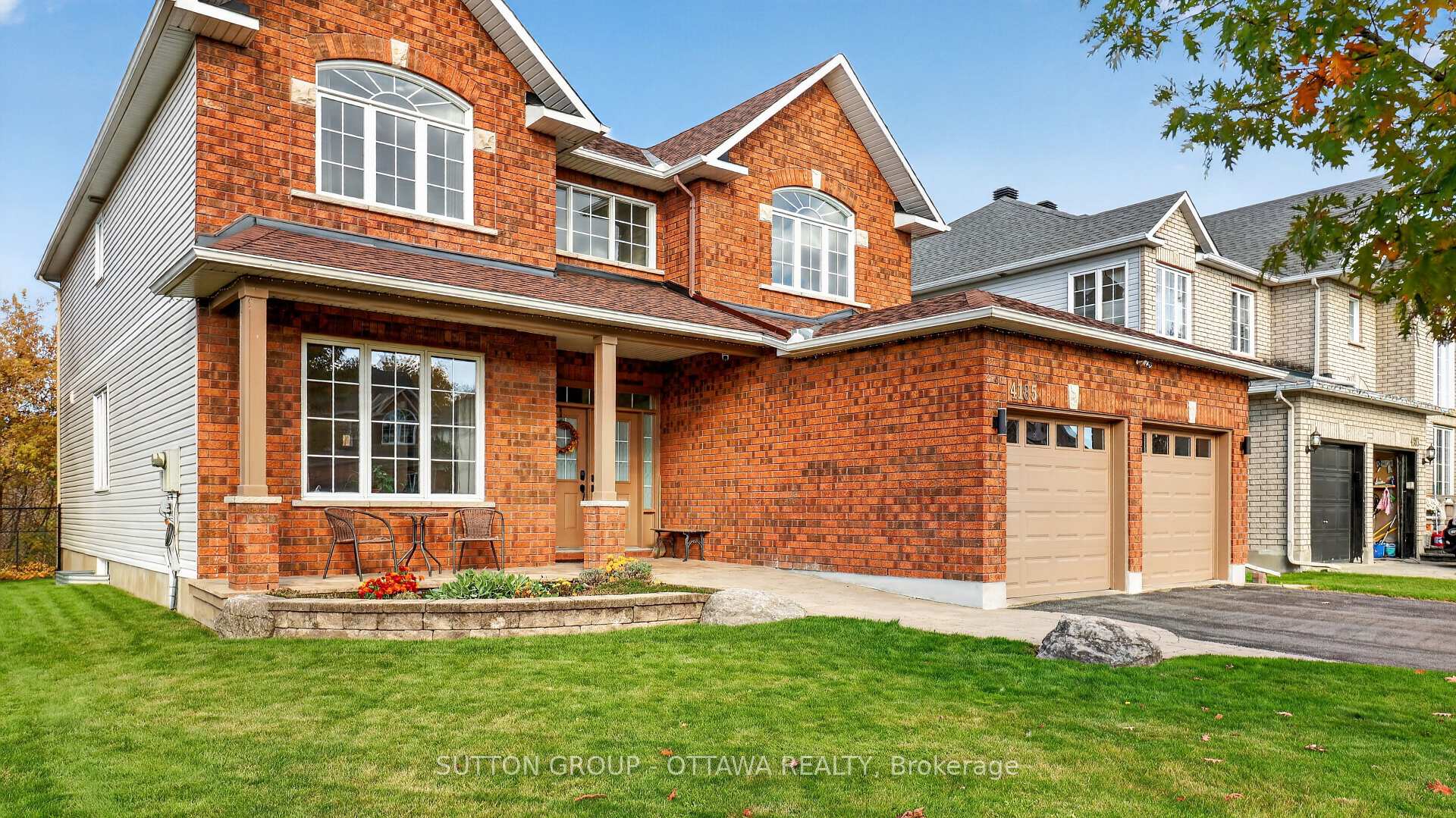Photo 2 of 4185 Wolfe Point Way, Ottawa, Riverside South/Gloucester Glen — HOMEH