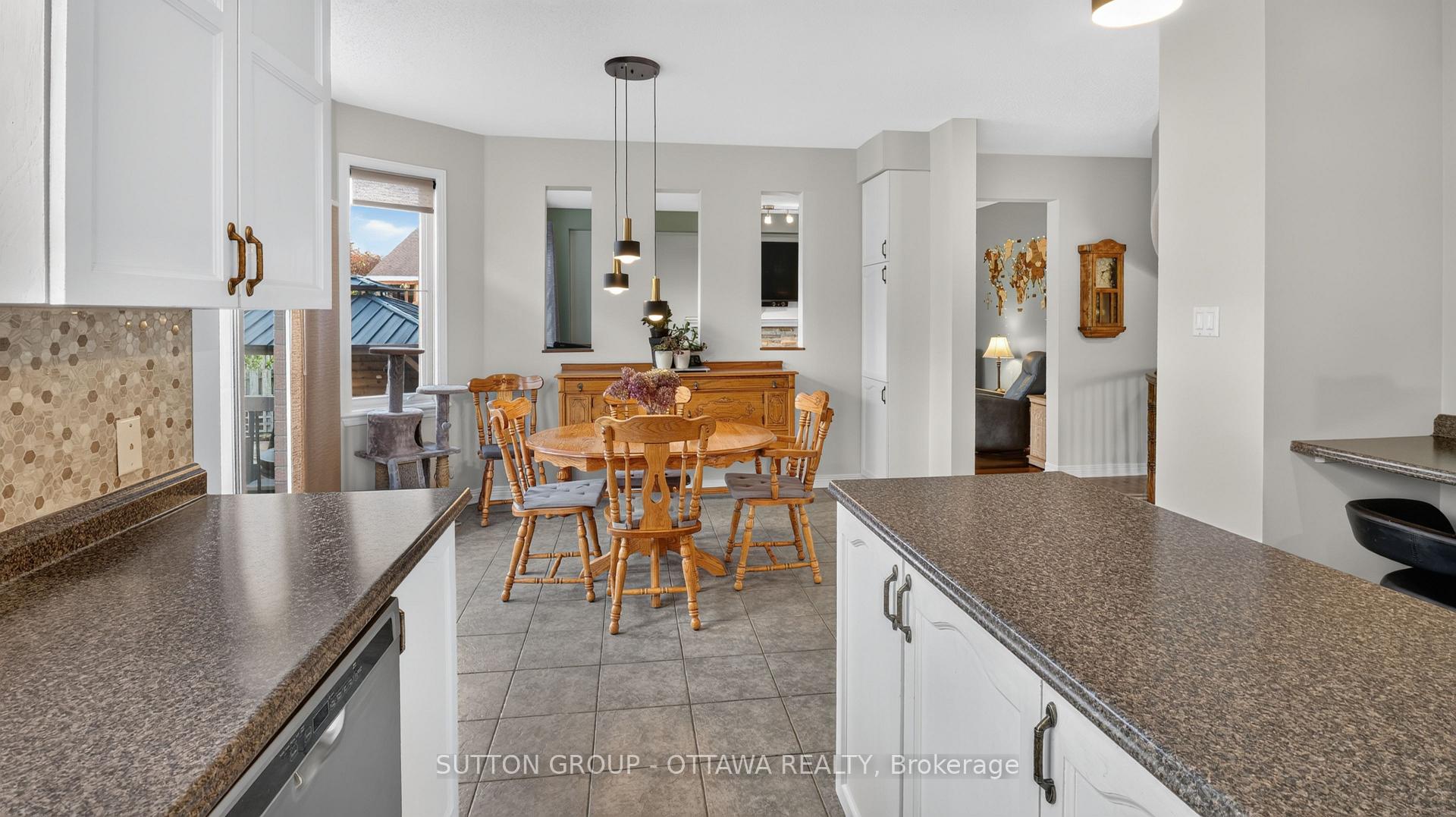 Photo 13 of 4185 Wolfe Point Way, Ottawa, Riverside South/Gloucester Glen — HOMEH