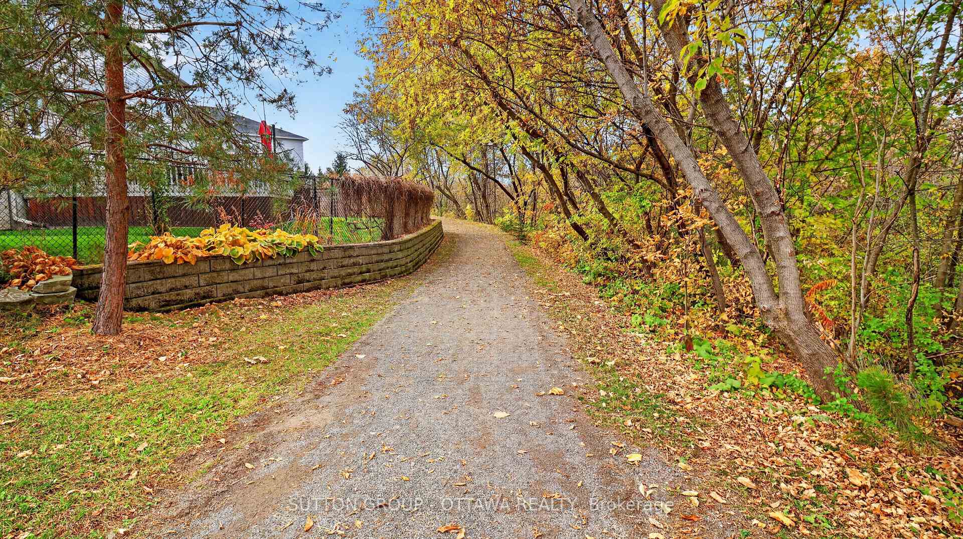 Photo 45 of 4185 Wolfe Point Way, Ottawa, Riverside South/Gloucester Glen — HOMEH