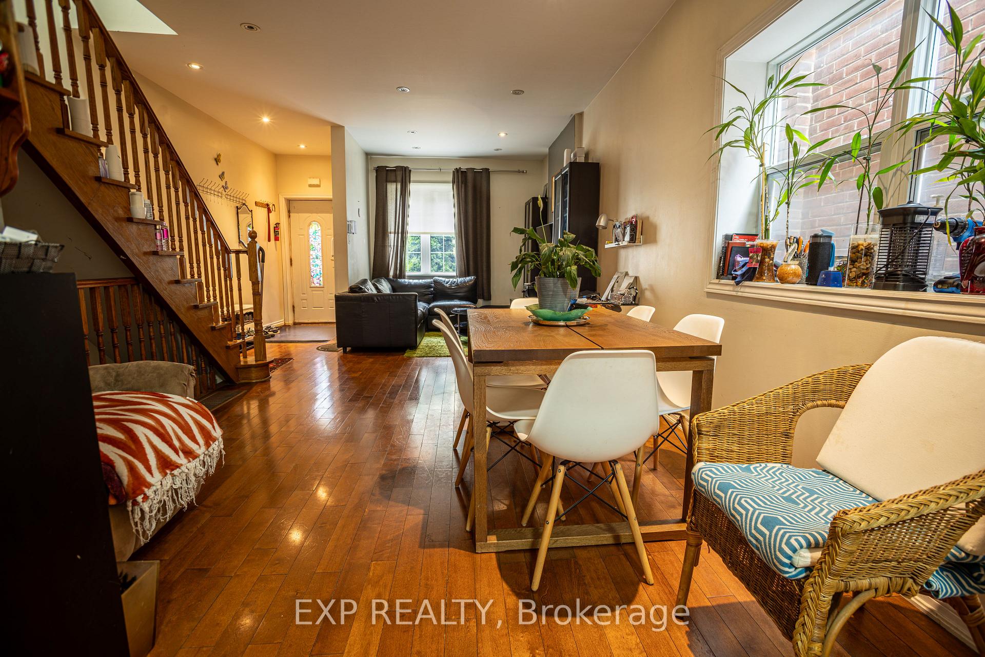 Photo 5 of 971 Lansdowne Avenue, Toronto, Dovercourt-Wallace Emerson-Junction — HOMEH