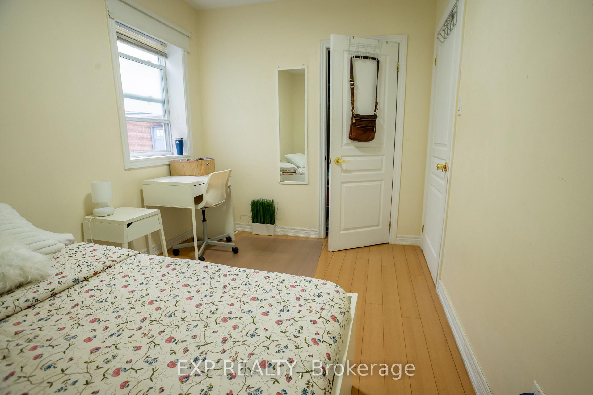 Photo 11 of 971 Lansdowne Avenue, Toronto, Dovercourt-Wallace Emerson-Junction — HOMEH