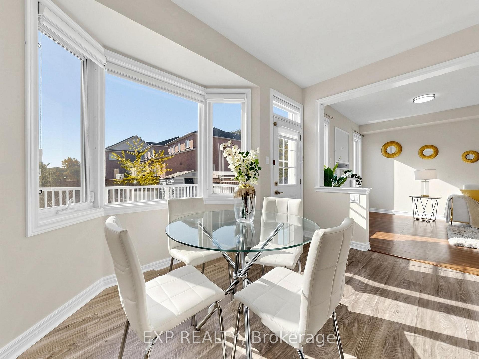 Photo 13 of 49 Harbourtown Crescent, Brampton, Madoc — HOMEH