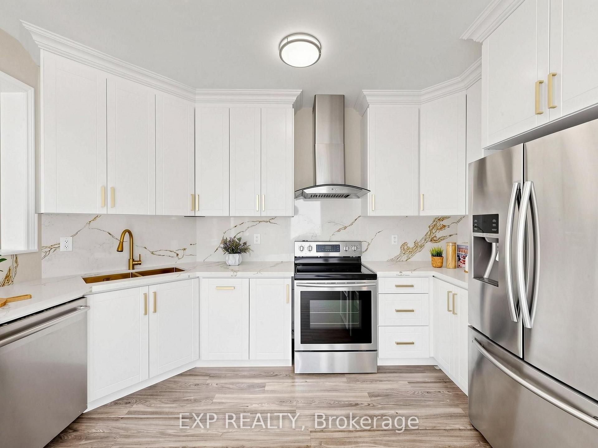 Photo 15 of 49 Harbourtown Crescent, Brampton, Madoc — HOMEH