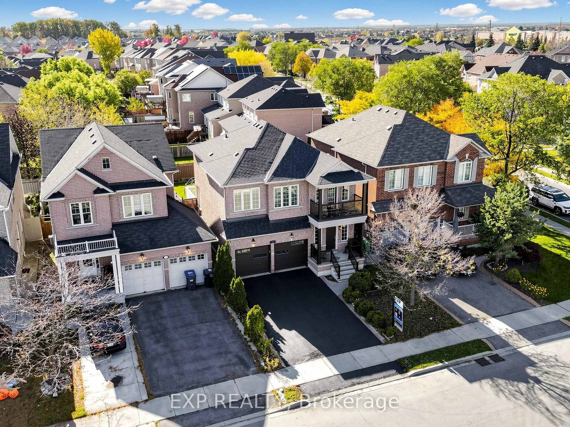 Photo 48 of 49 Harbourtown Crescent, Brampton, Madoc — HOMEH