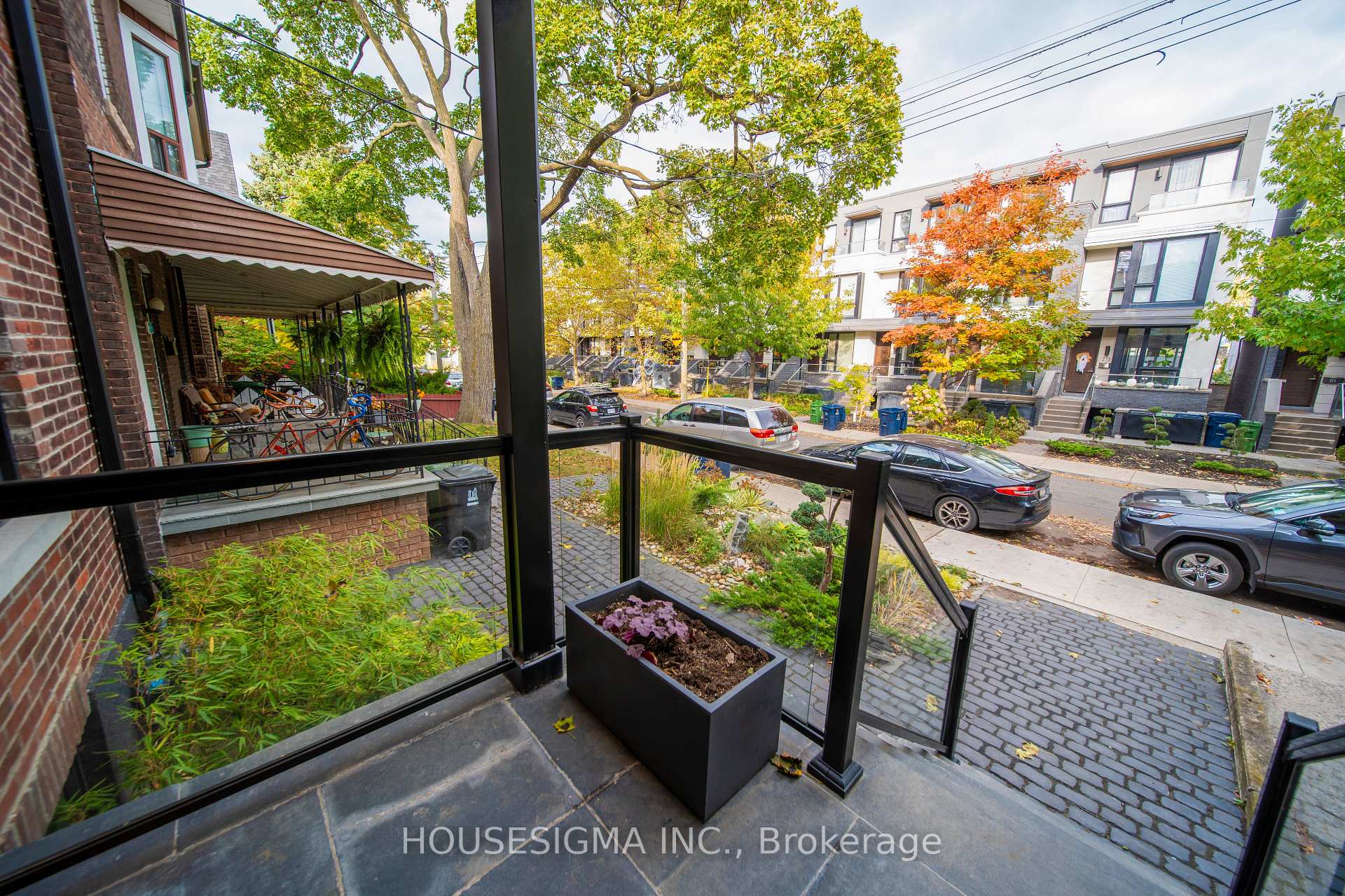 Photo 4 of 274 Roxton Road, Toronto, Palmerston-Little Italy — HOMEH