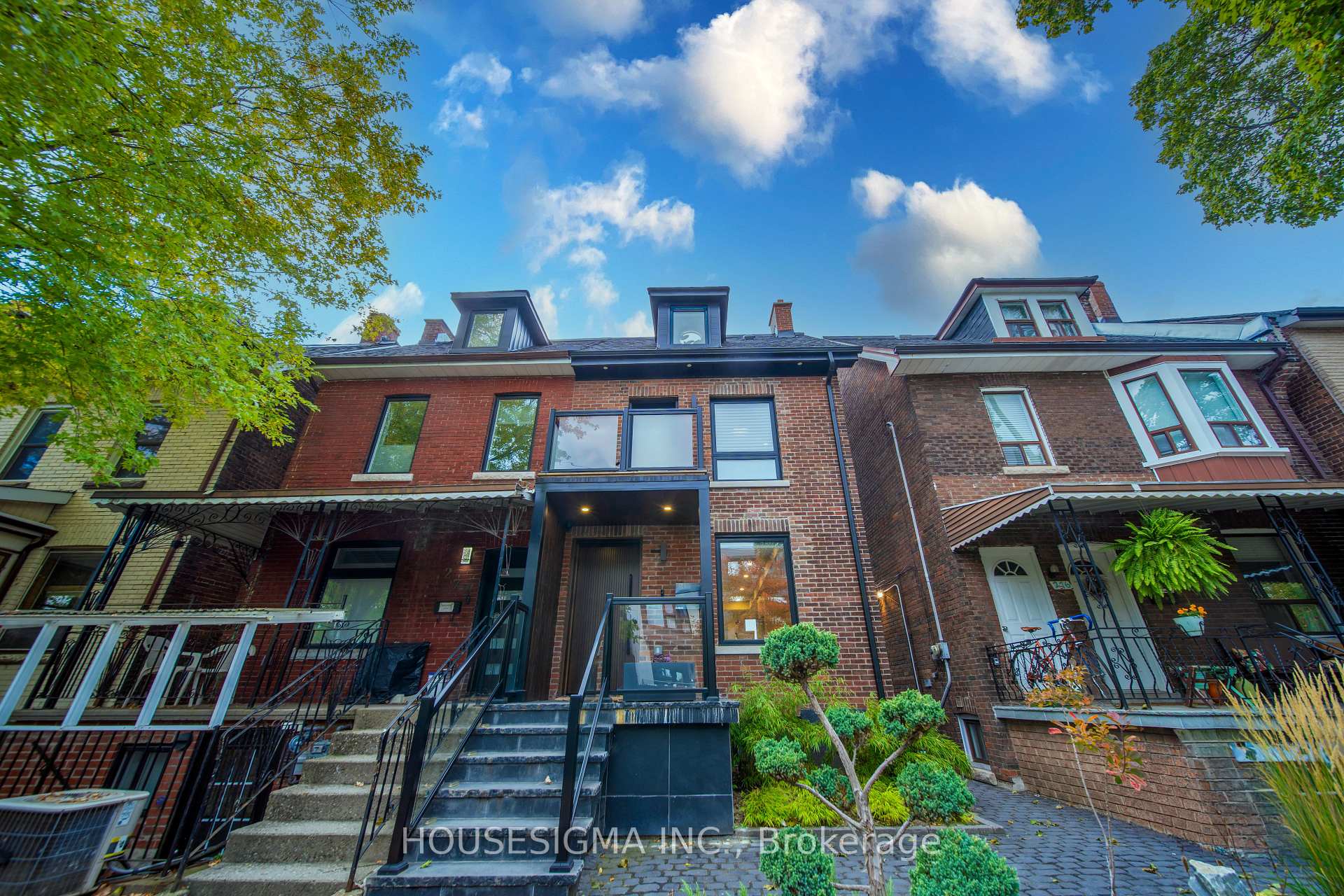 Photo 5 of 274 Roxton Road, Toronto, Palmerston-Little Italy — HOMEH