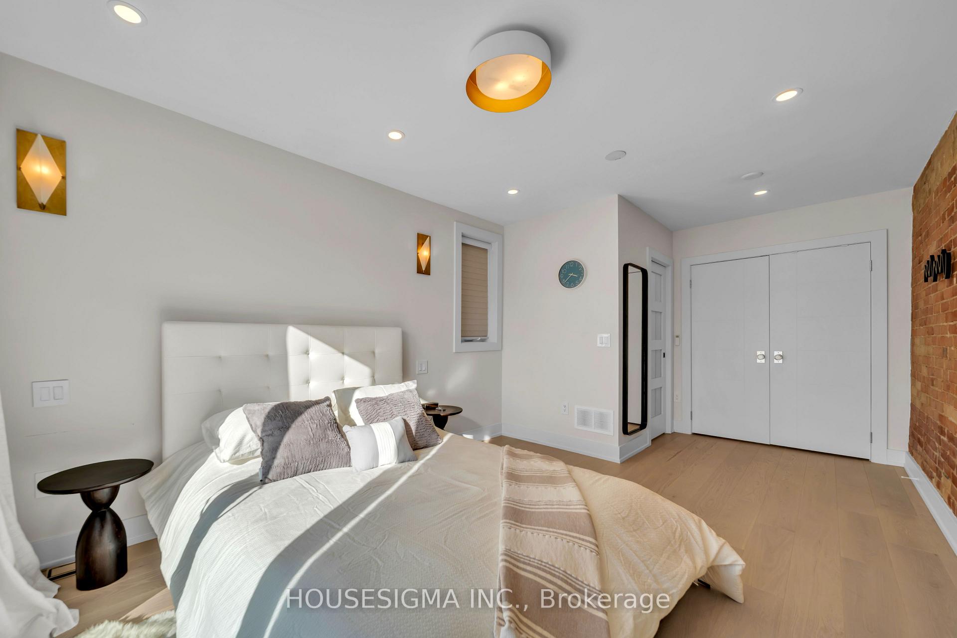 Photo 19 of 274 Roxton Road, Toronto, Palmerston-Little Italy — HOMEH