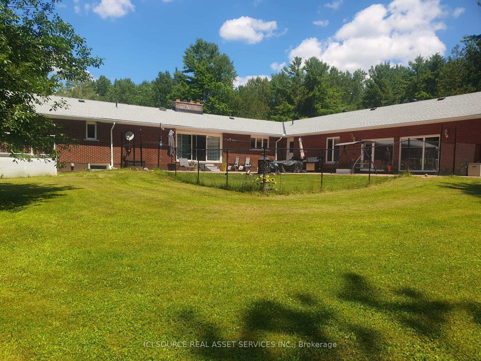 Photo 2 of 1814 County Rd 8, Kawartha Lakes, Verulam — HOMEH