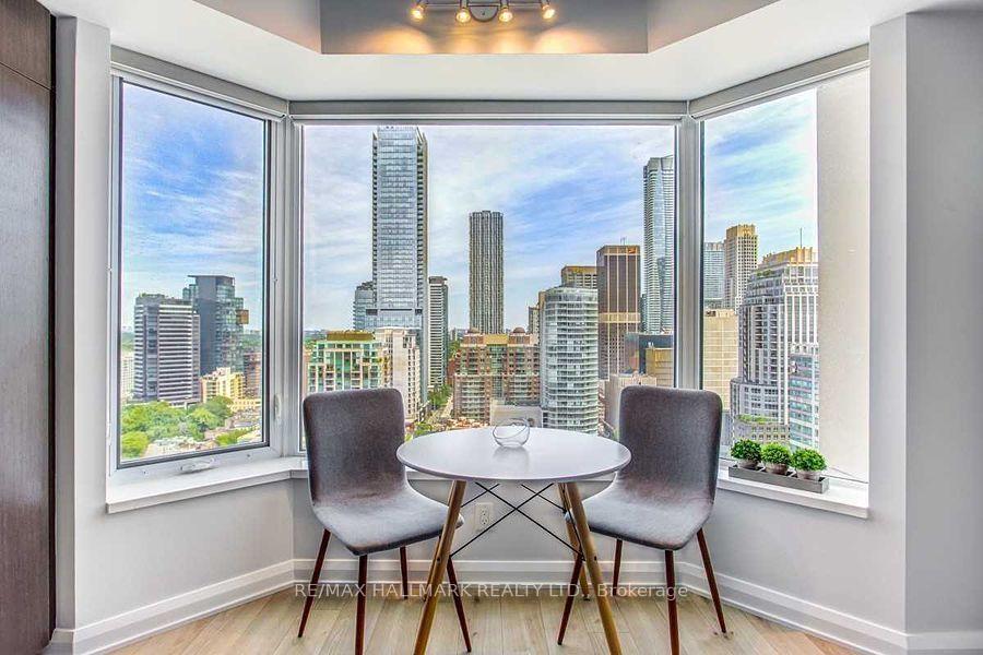 Photo of Unit 2307, 155 Yorkville Avenue