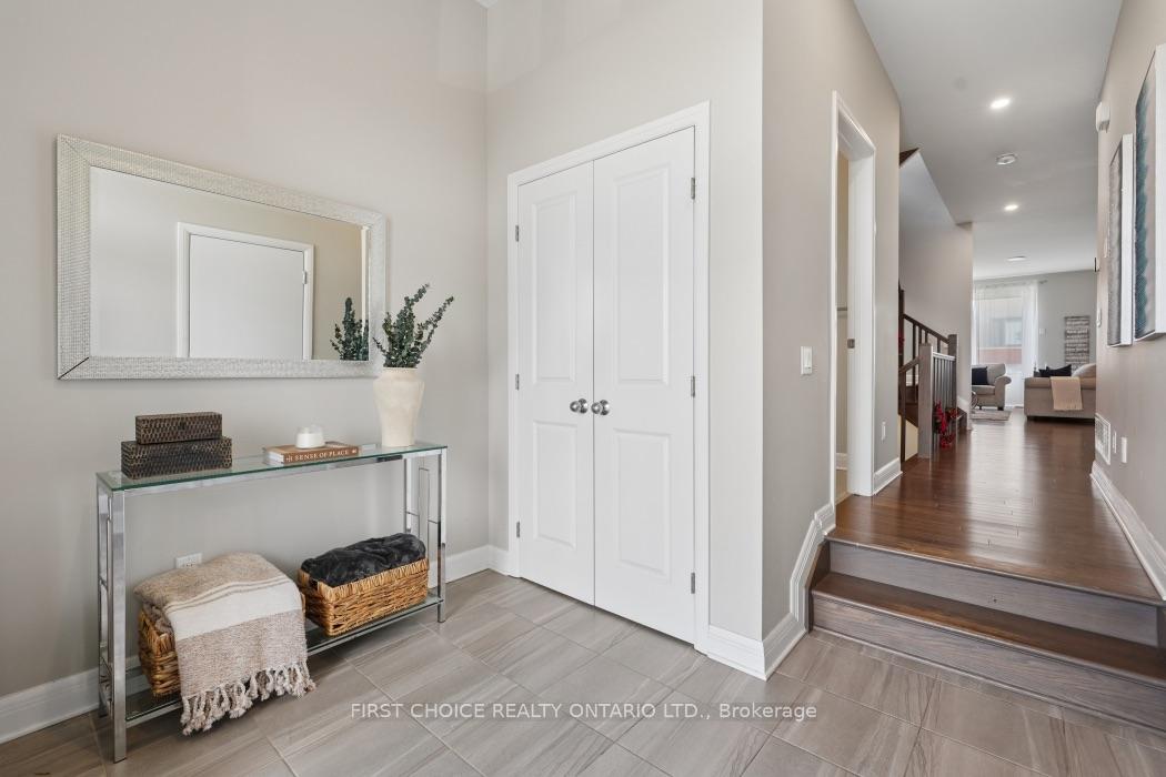 Photo 3 of 74 Michael Stoqua Street, Ottawa, CFB Rockcliffe and Area — HOMEH