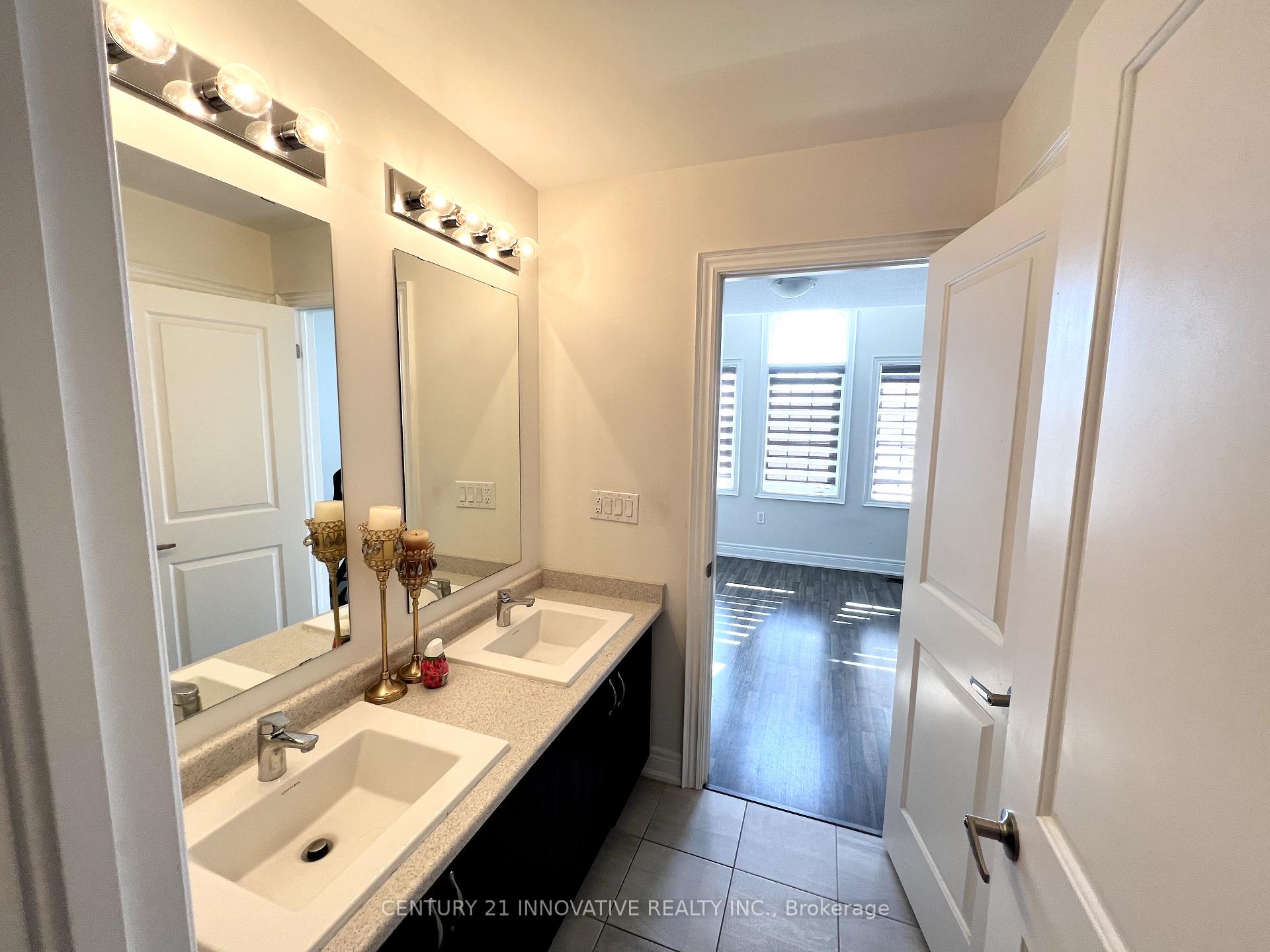 Photo 12 of 1016 Tigerlily Trail, Pickering, Rural Pickering — HOMEH