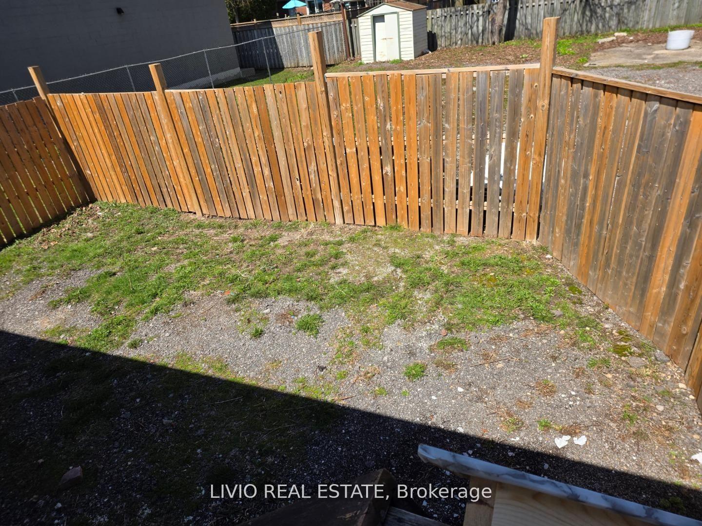 Photo 16 of 323 Queen Street E, Halton Hills, Acton — HOMEH