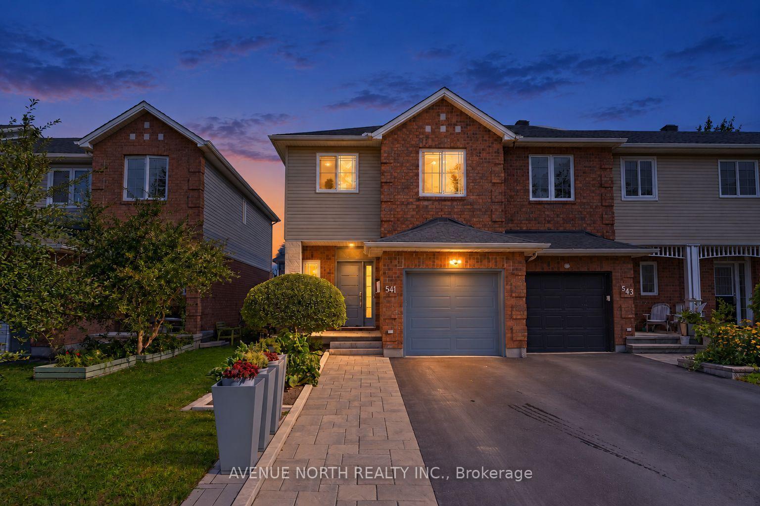 Photo 2 of 541 Wild Shore Crescent, Ottawa, Riverside South/Gloucester Glen — HOMEH
