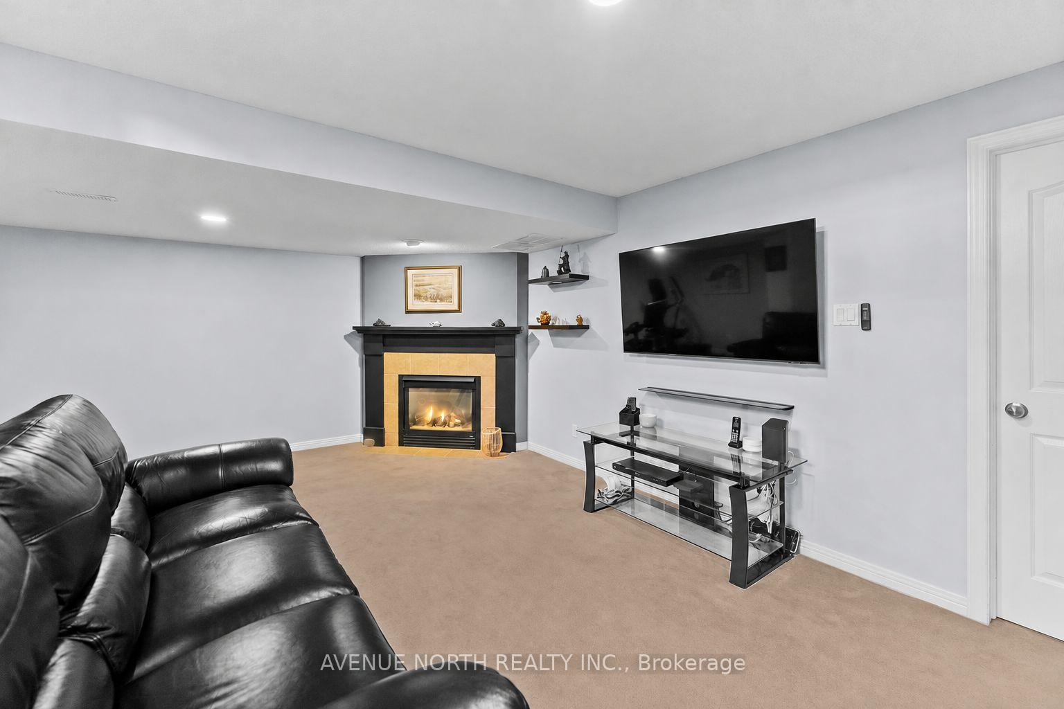 Photo 30 of 541 Wild Shore Crescent, Ottawa, Riverside South/Gloucester Glen — HOMEH