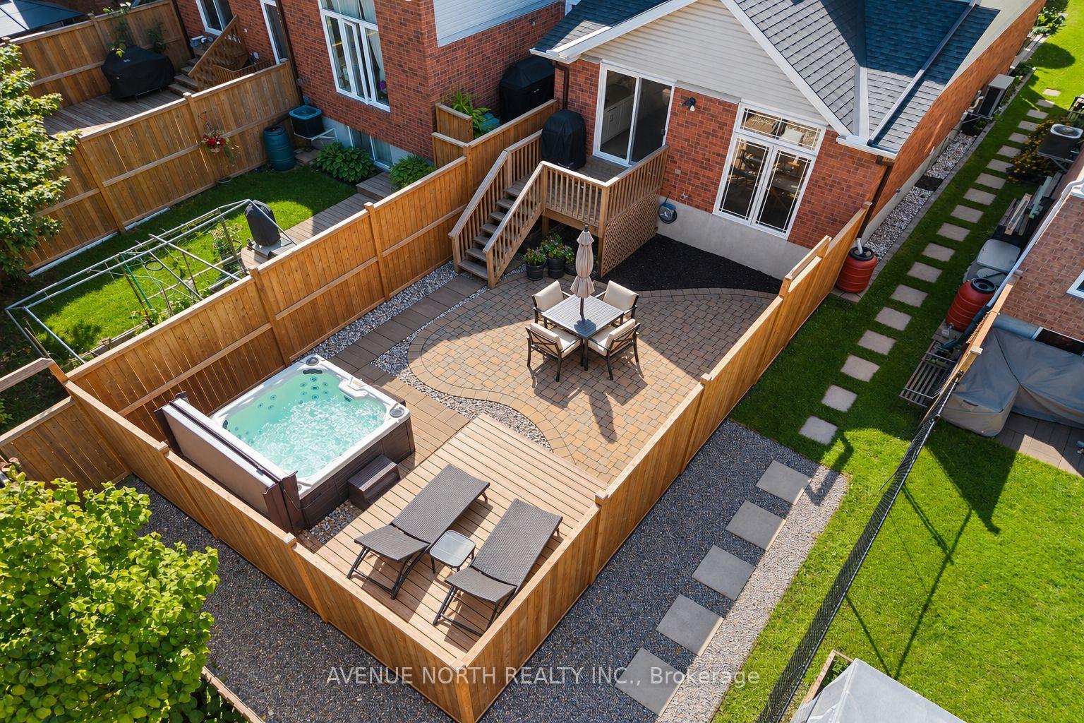 Photo 37 of 541 Wild Shore Crescent, Ottawa, Riverside South/Gloucester Glen — HOMEH