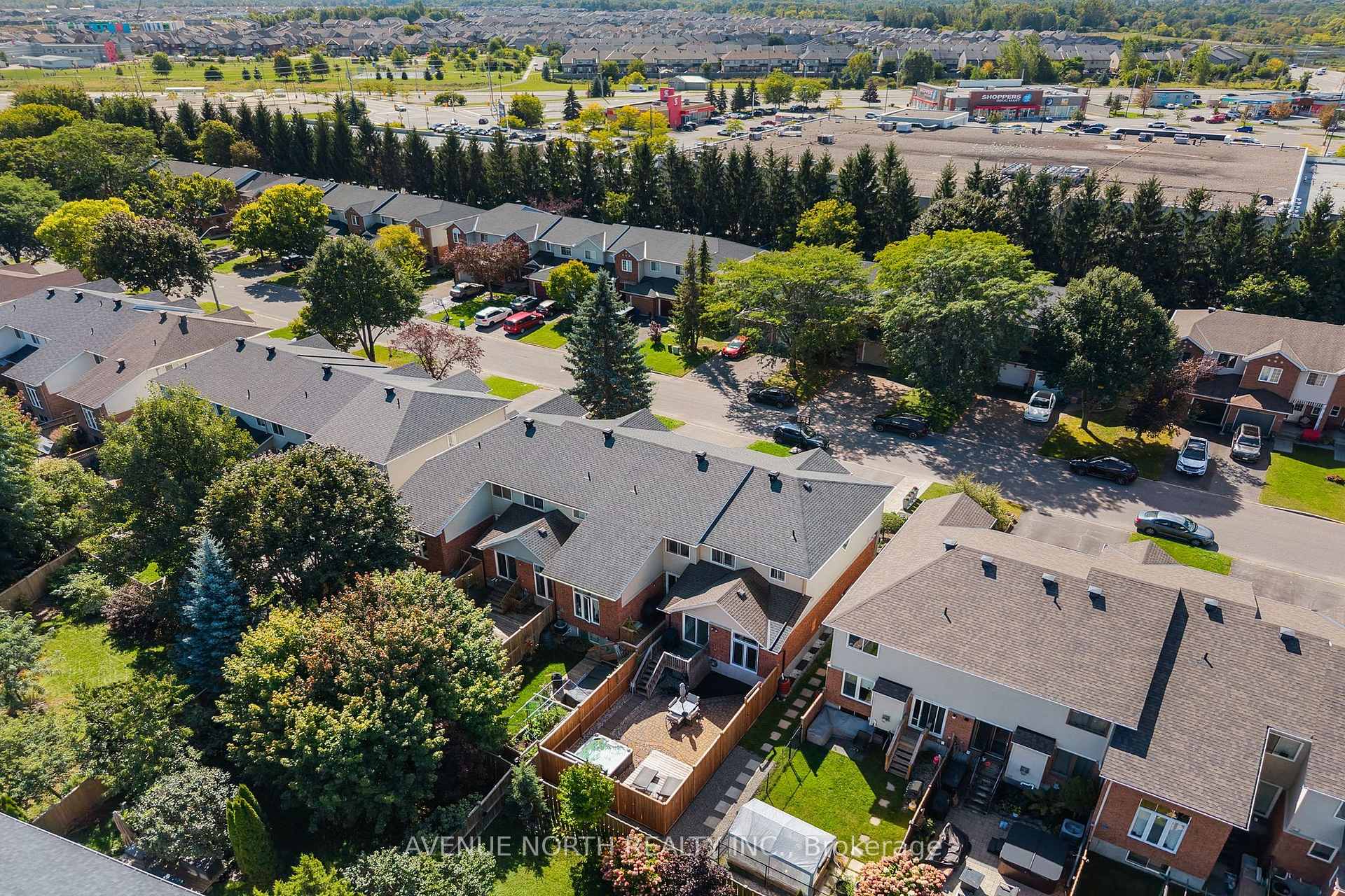 Photo 40 of 541 Wild Shore Crescent, Ottawa, Riverside South/Gloucester Glen — HOMEH