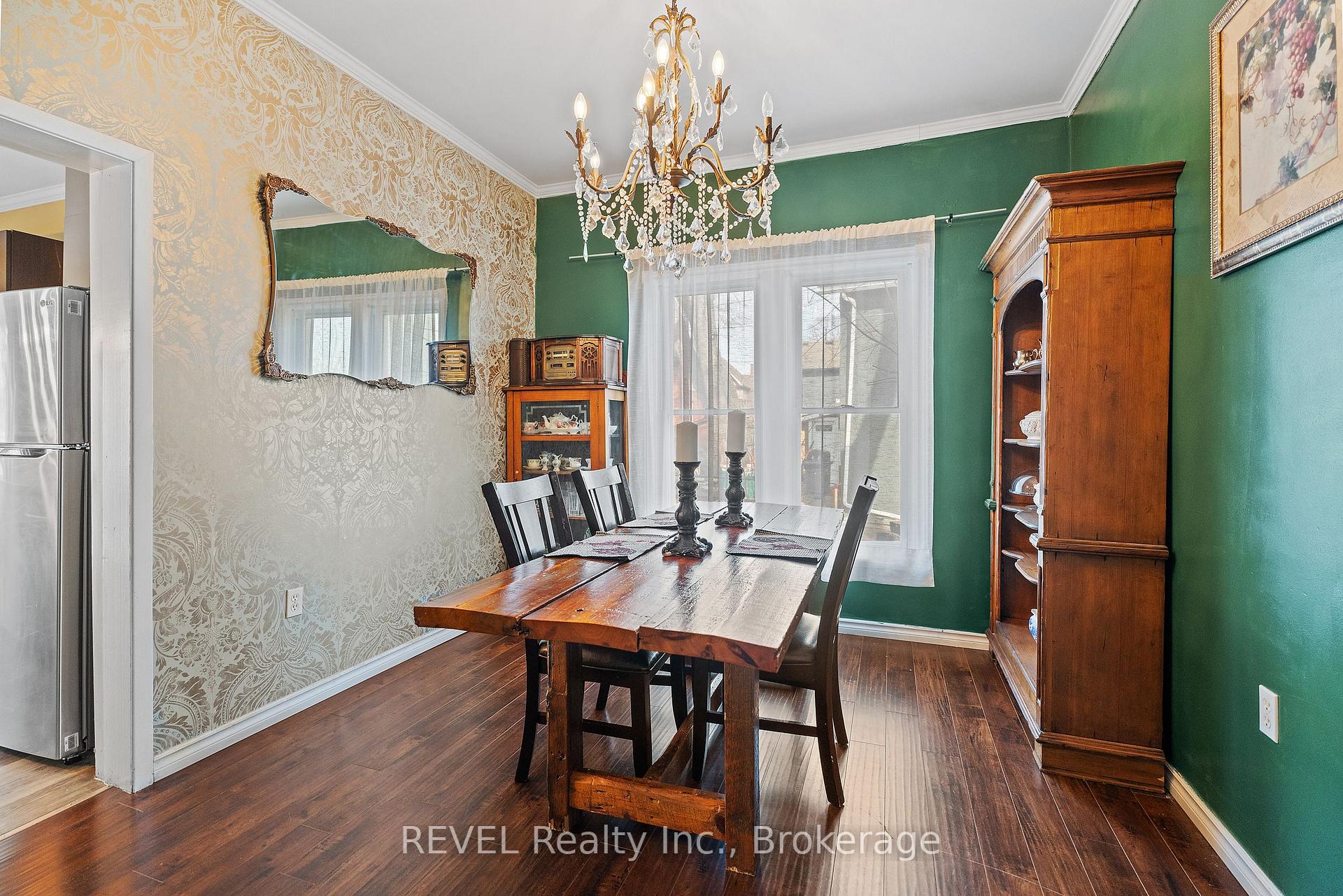 Photo 9 of 4755 River Road, Niagara Falls, Downtown — HOMEH