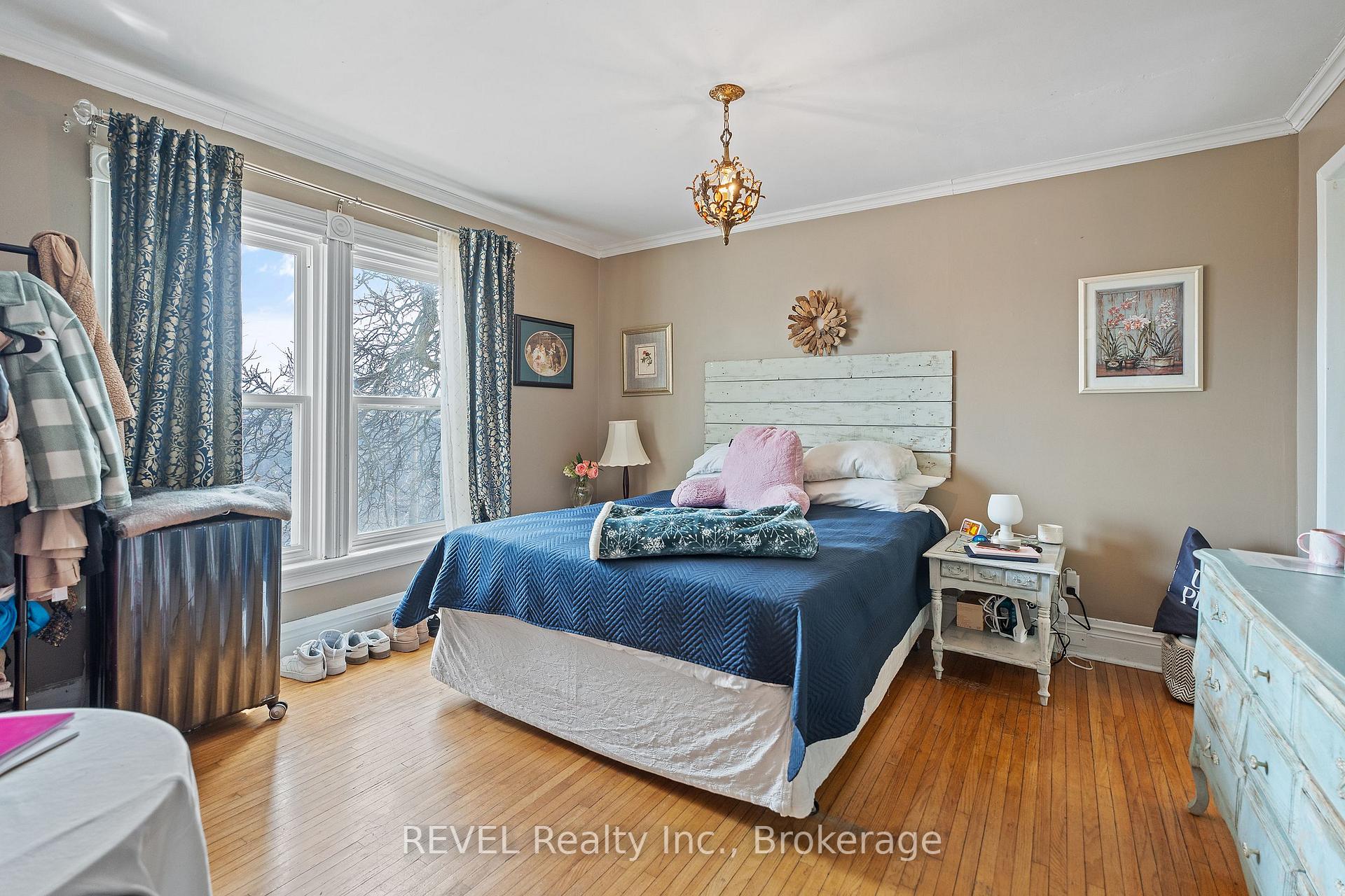 Photo 18 of 4755 River Road, Niagara Falls, Downtown — HOMEH