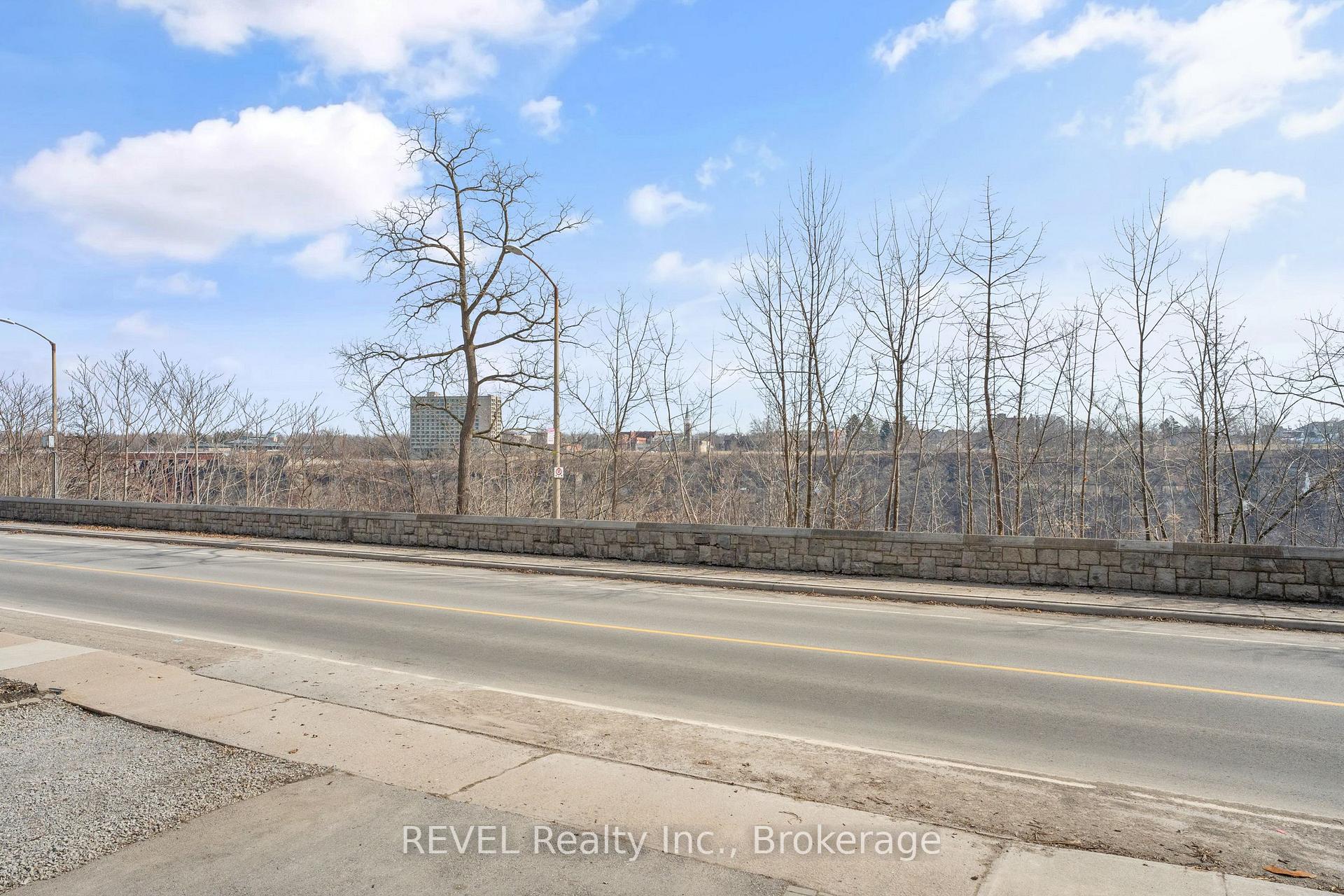 Photo 40 of 4755 River Road, Niagara Falls, Downtown — HOMEH