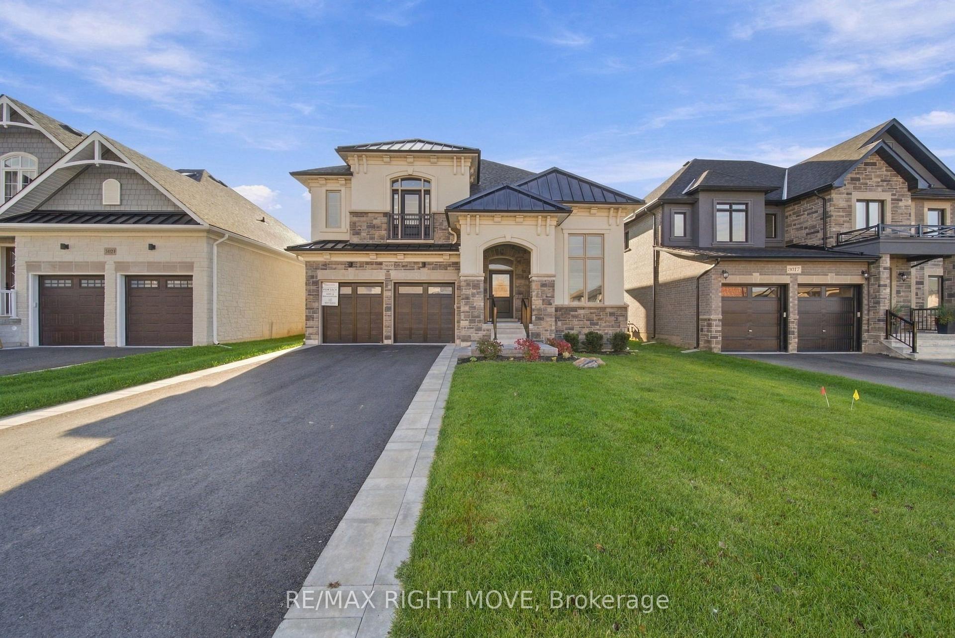 Photo 3 of 3019 Monarch Drive, Orillia — HOMEH