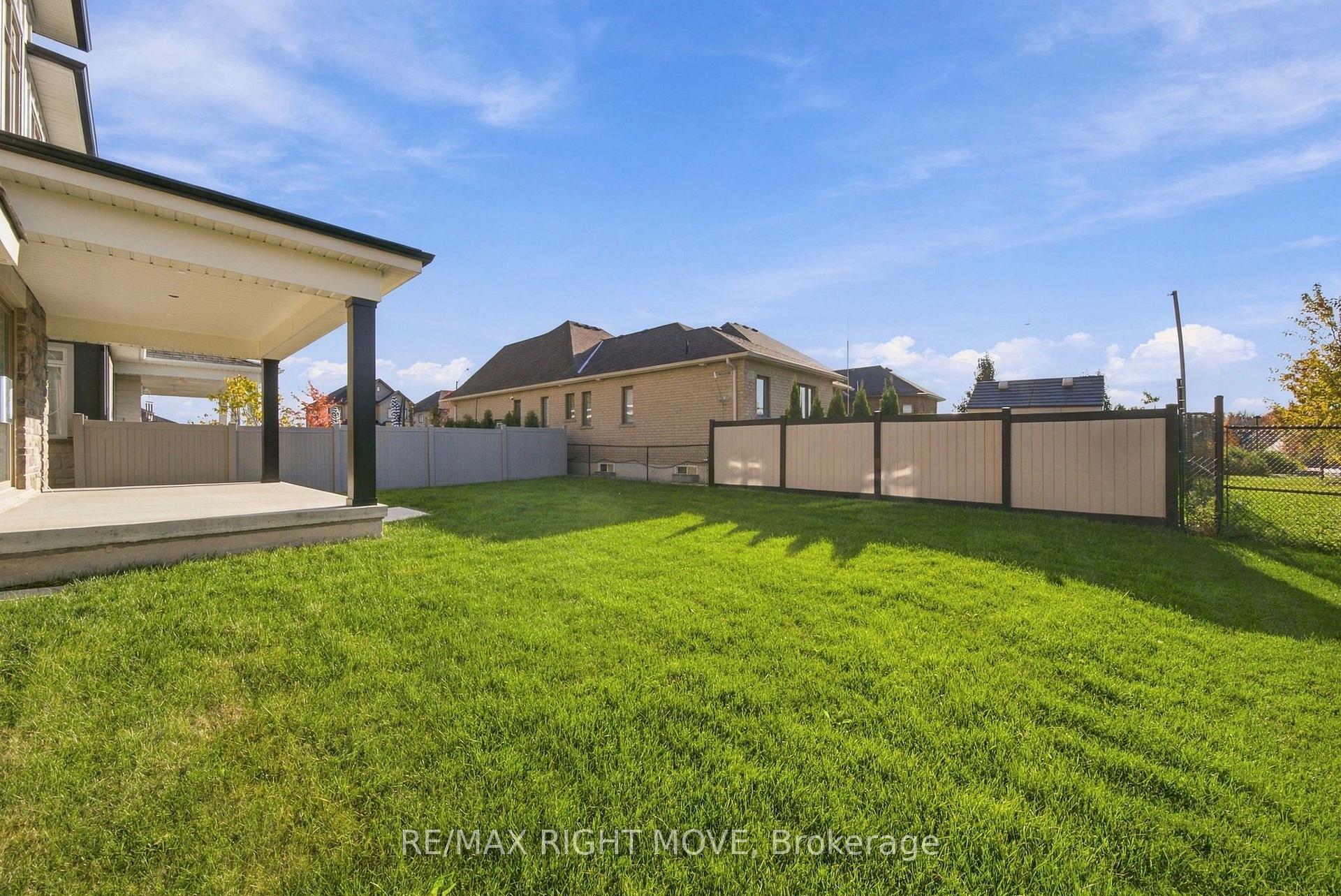 Photo 4 of 3019 Monarch Drive, Orillia — HOMEH
