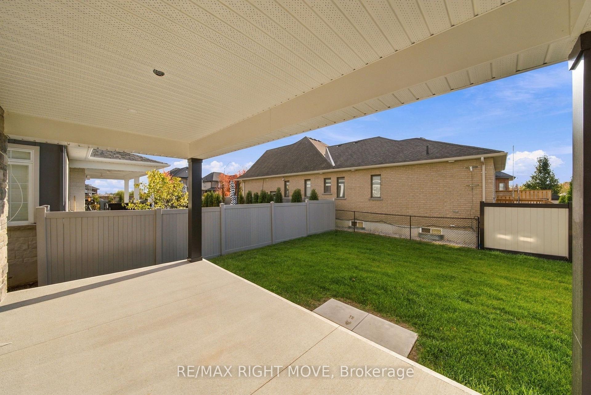 Photo 8 of 3019 Monarch Drive, Orillia — HOMEH