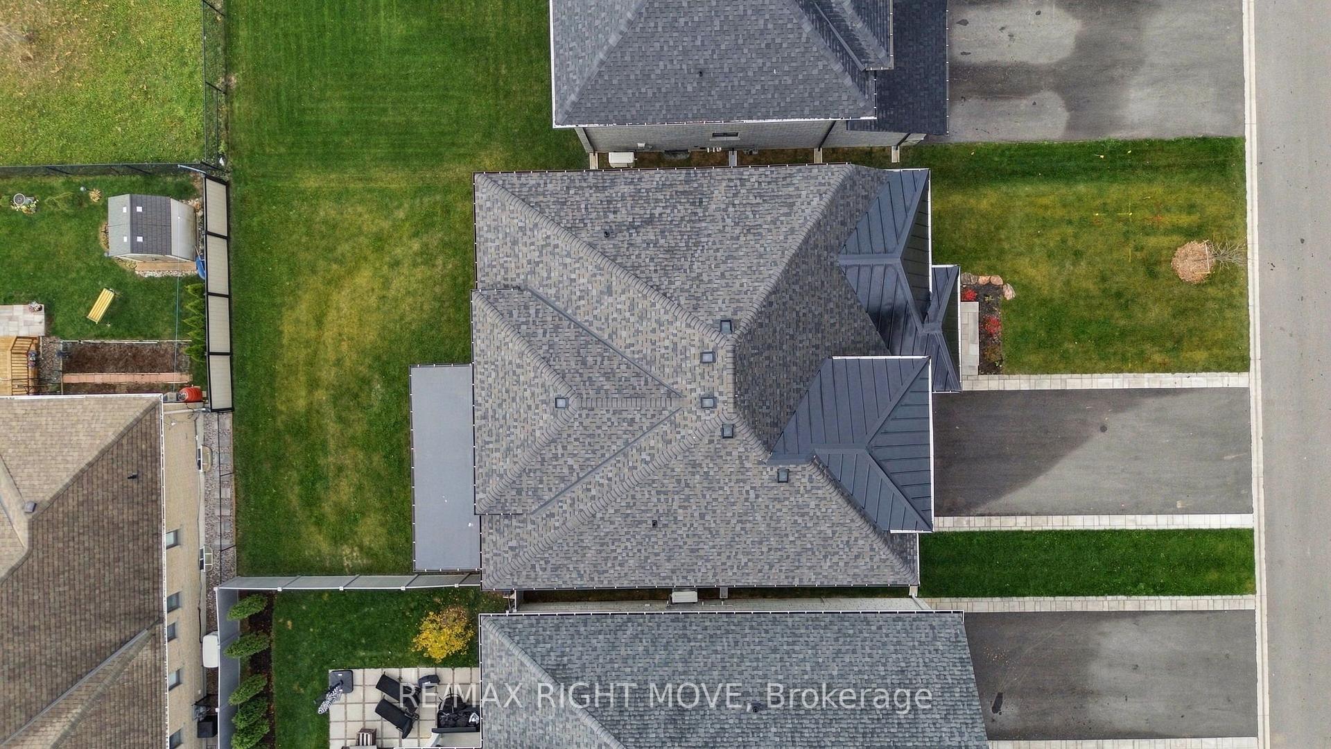 Photo 10 of 3019 Monarch Drive, Orillia — HOMEH