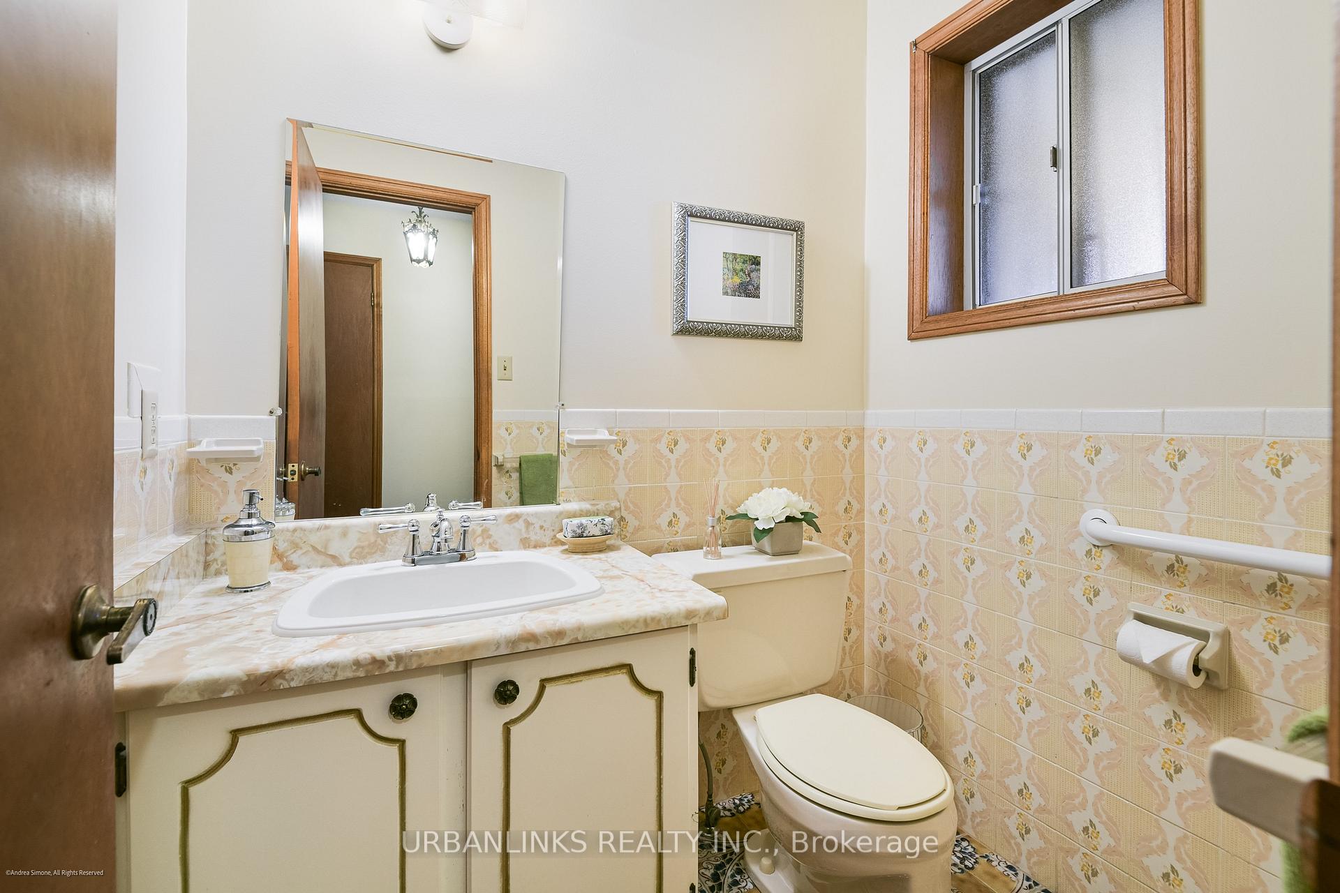 Photo 4 of 78 Evans Avenue, Etobicoke, Mimico — HOMEH