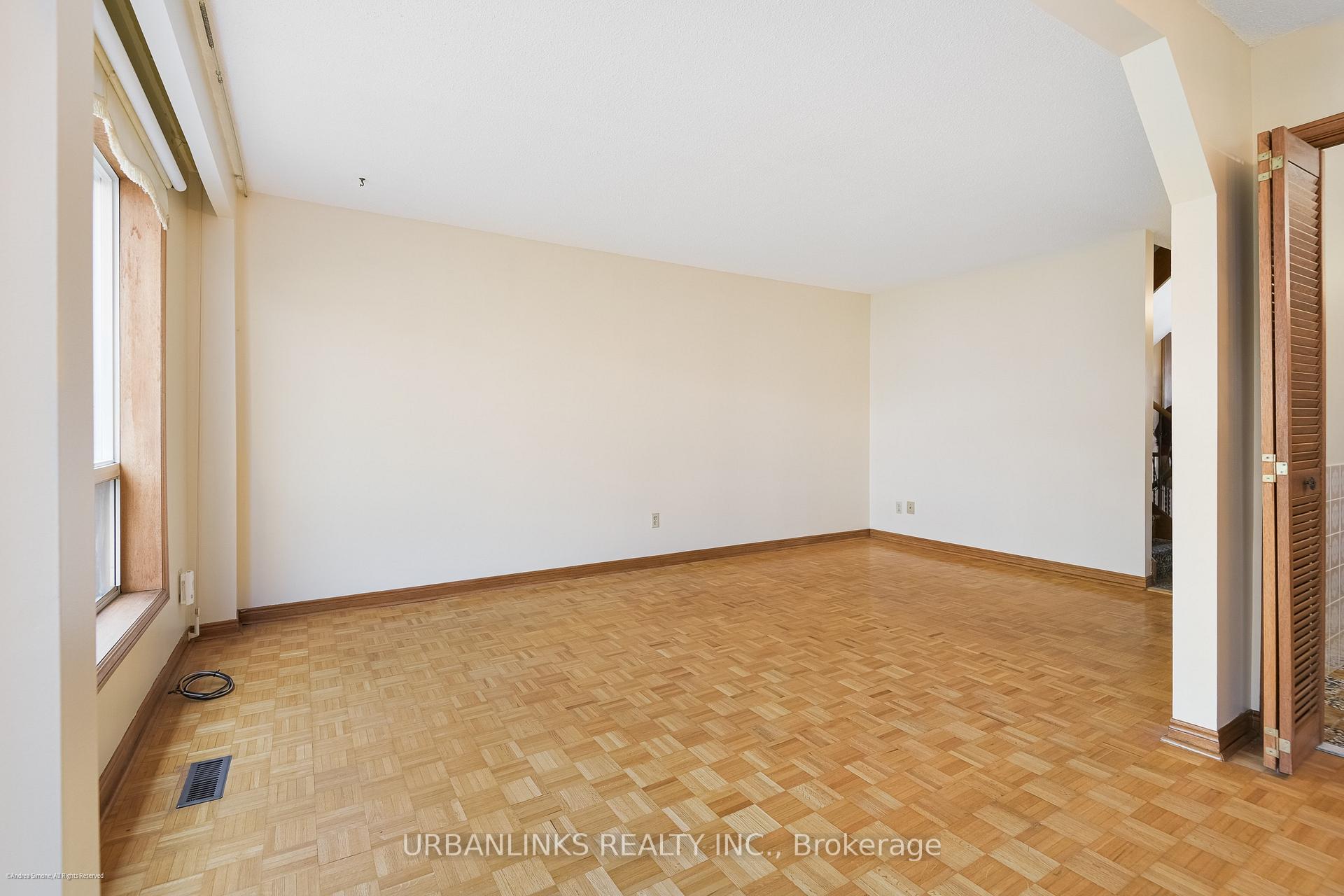 Photo 11 of 78 Evans Avenue, Etobicoke, Mimico — HOMEH