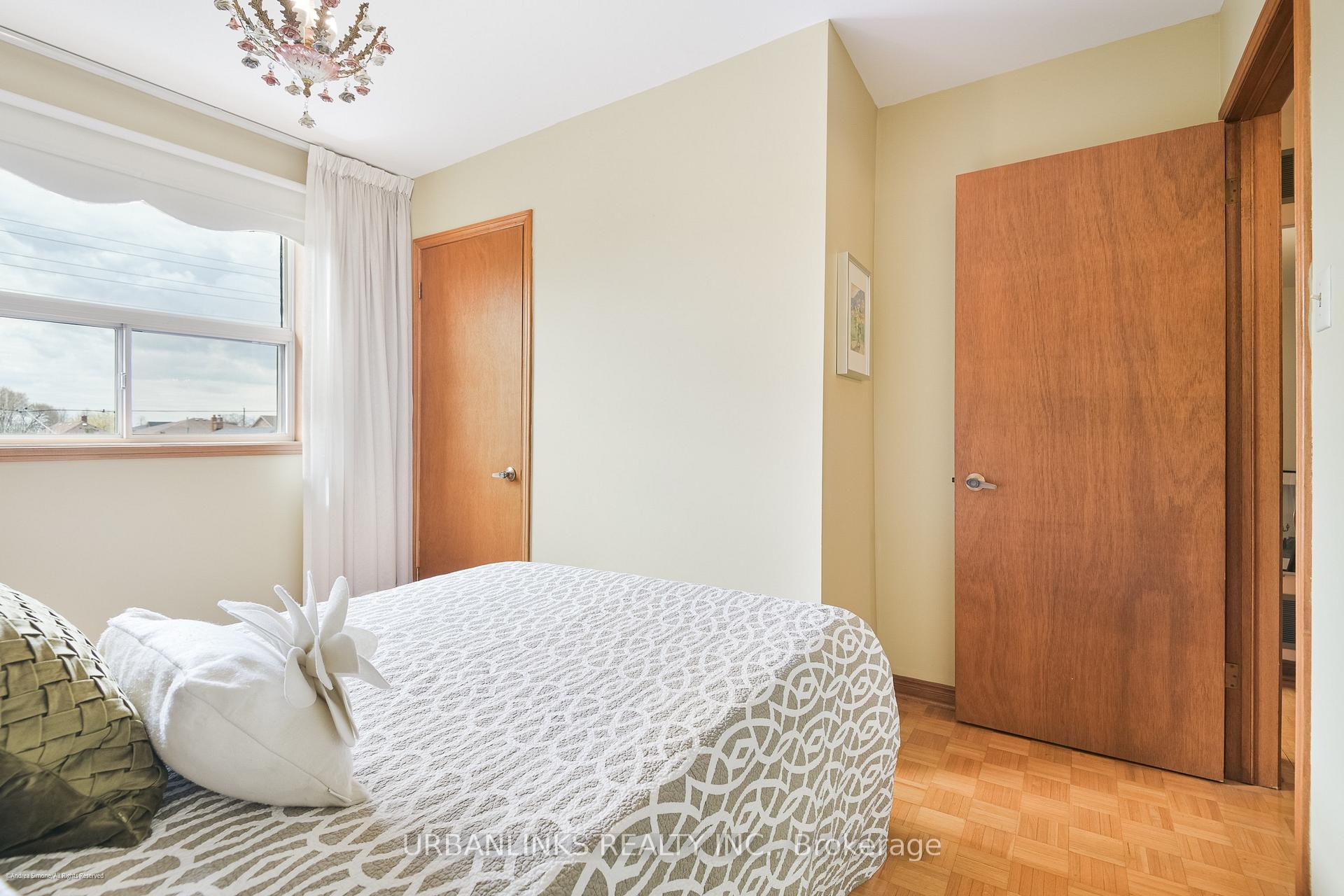 Photo 18 of 78 Evans Avenue, Etobicoke, Mimico — HOMEH