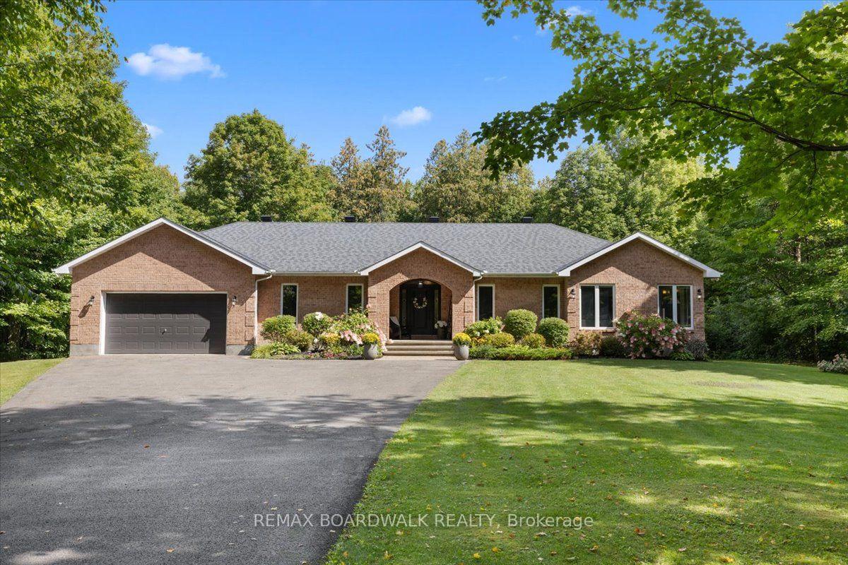 Photo 1 of 1424 Sherruby Way, Ottawa, Kanata - Rural Kanata (Central) — HOMEH
