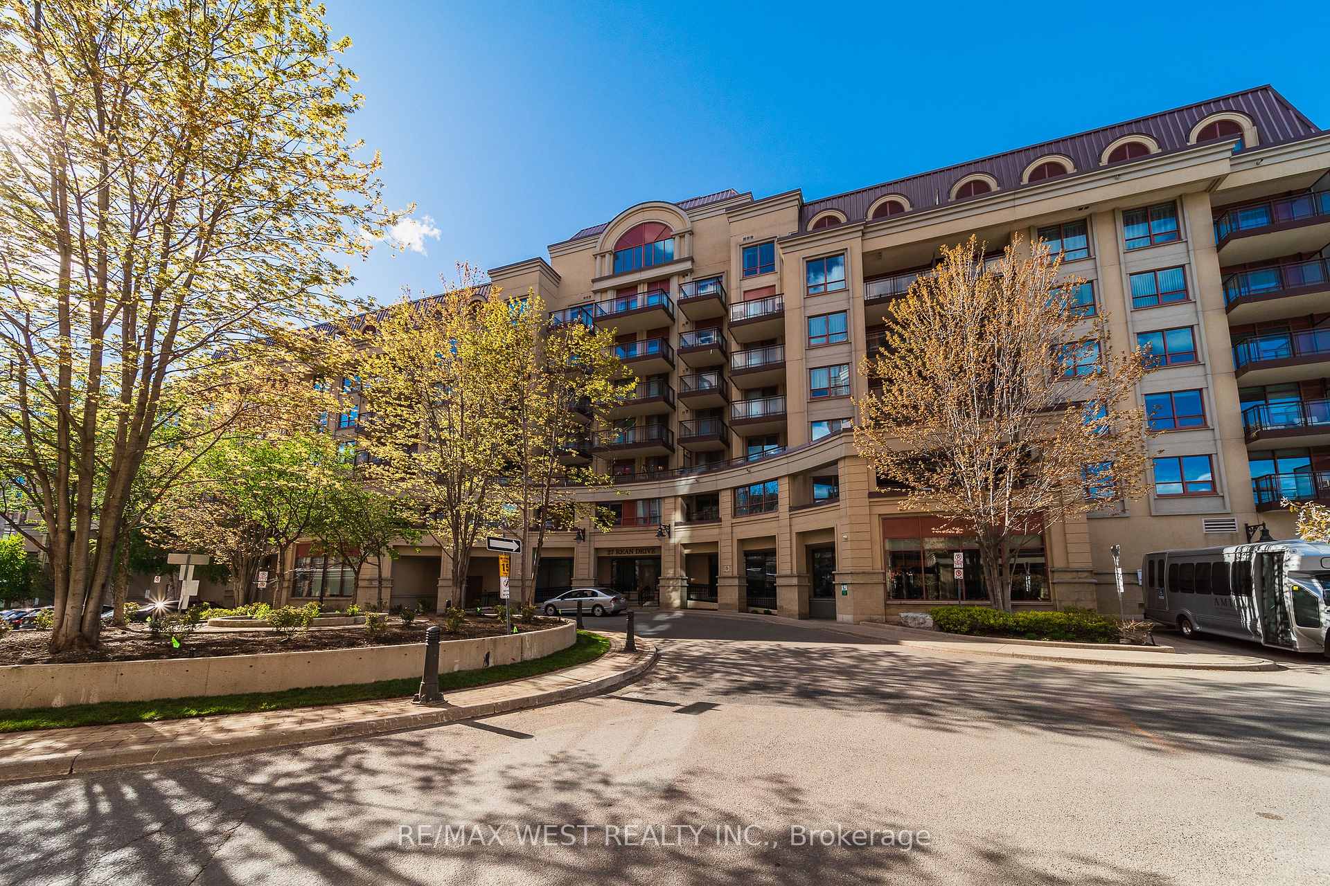 Photo of Unit 524, 27 Rean Drive
