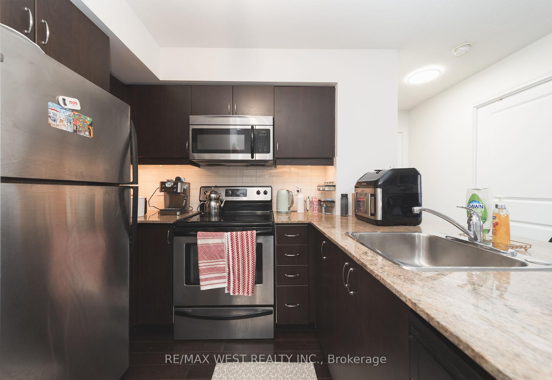 Photo 9 of Unit 524, 27 Rean Drive, North York, Bayview Village — HOMEH