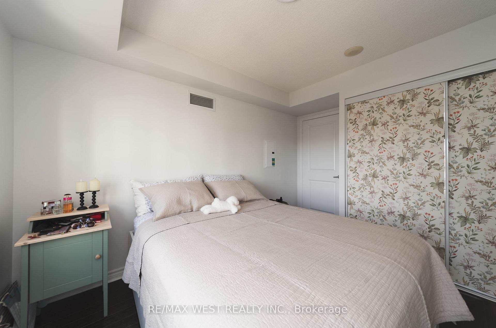 Photo 11 of Unit 524, 27 Rean Drive, North York, Bayview Village — HOMEH
