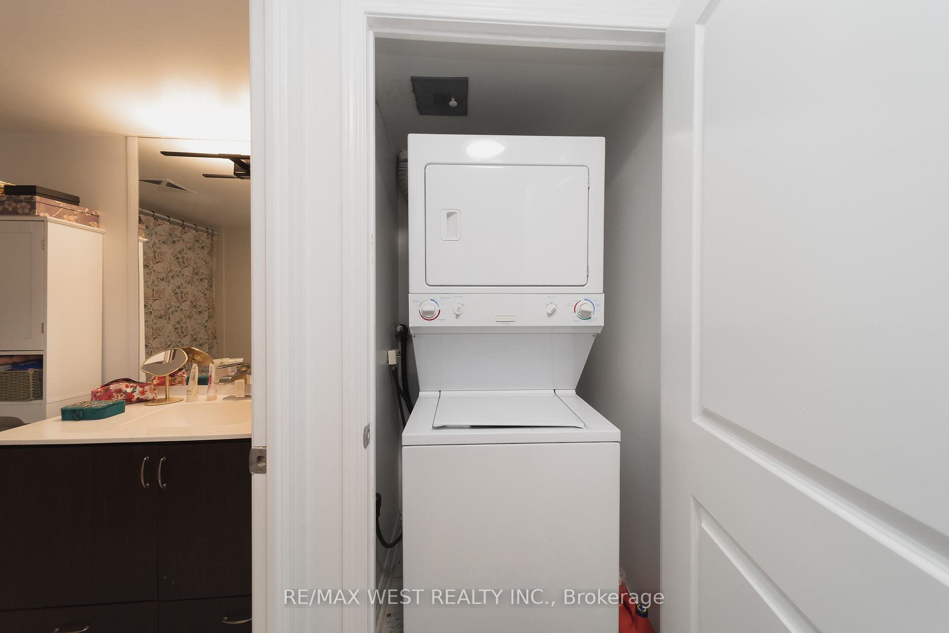 Photo 16 of Unit 524, 27 Rean Drive, North York, Bayview Village — HOMEH