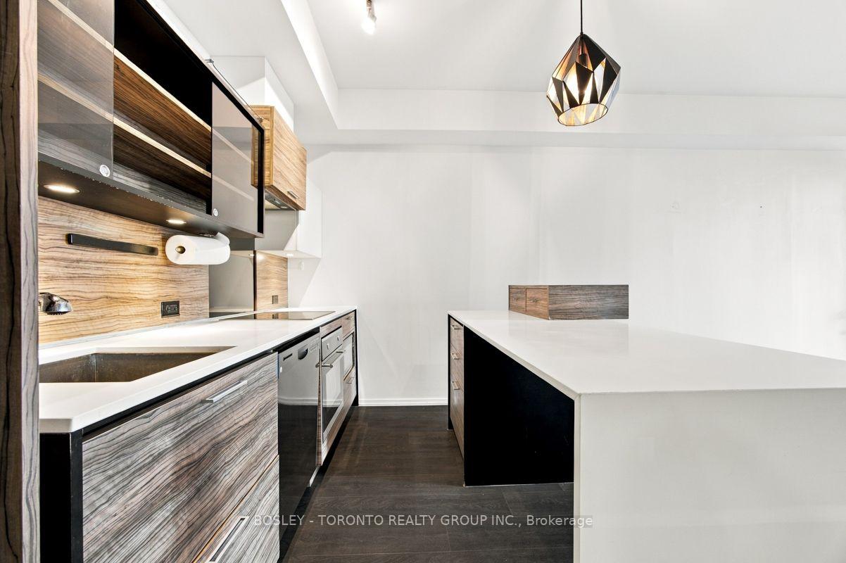 Photo 17 of Unit 805, 75 St. Nicholas Street, Toronto, Bay Street Corridor — HOMEH