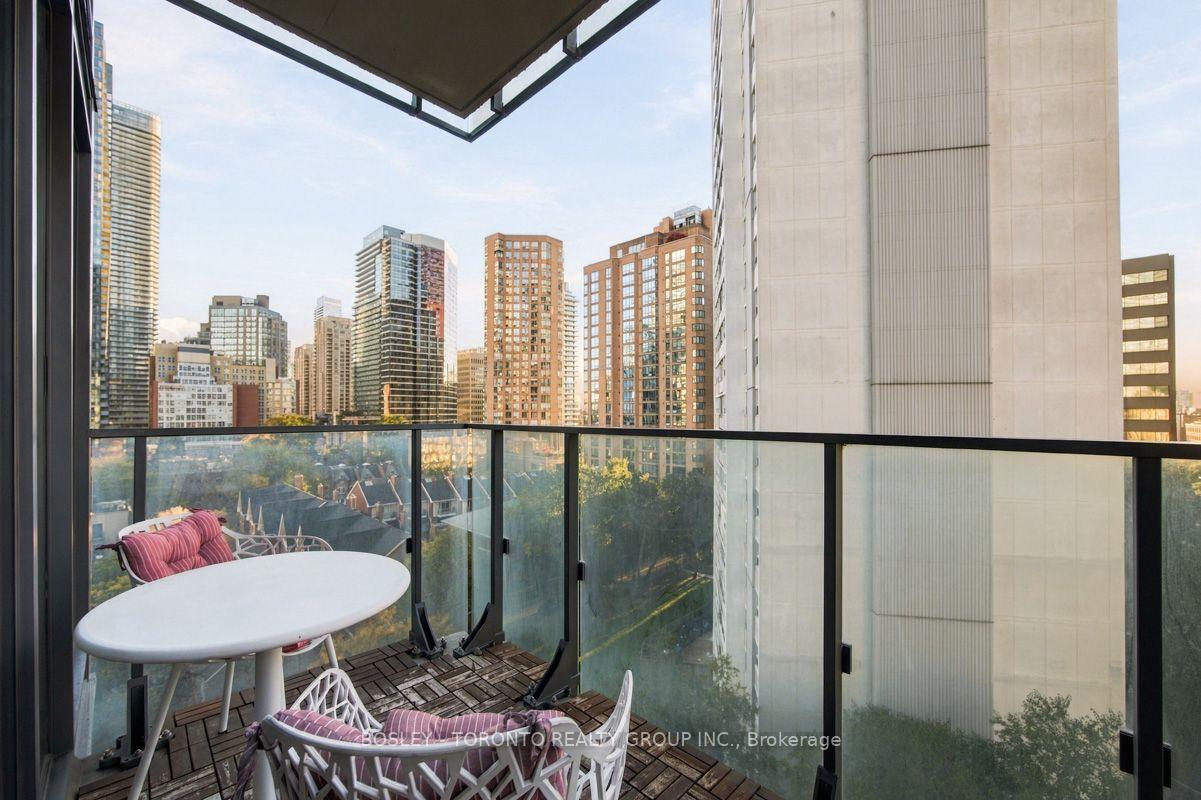 Photo 30 of Unit 805, 75 St. Nicholas Street, Toronto, Bay Street Corridor — HOMEH
